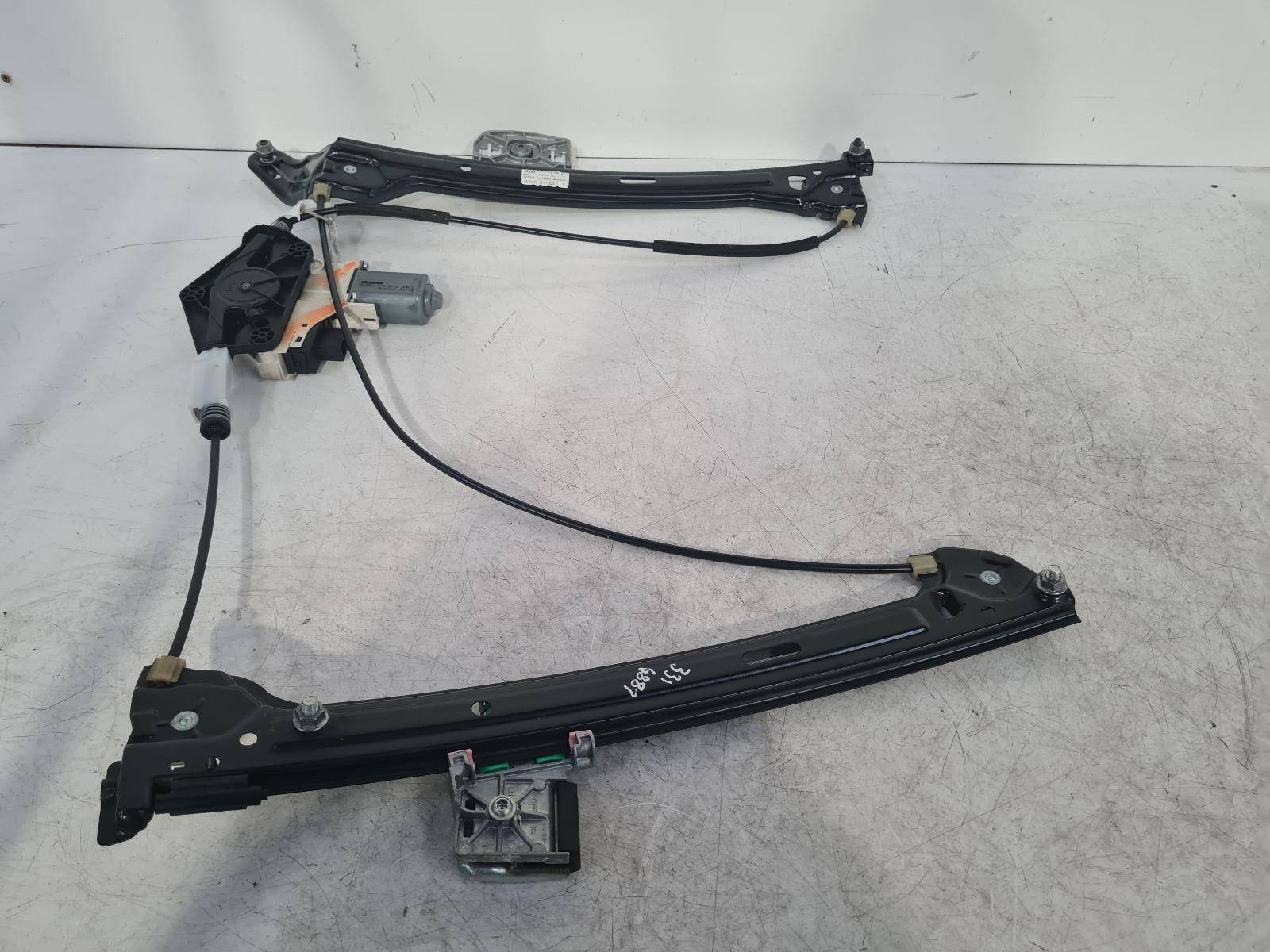 View Auto part LF Window Regulator Audi A5 2007