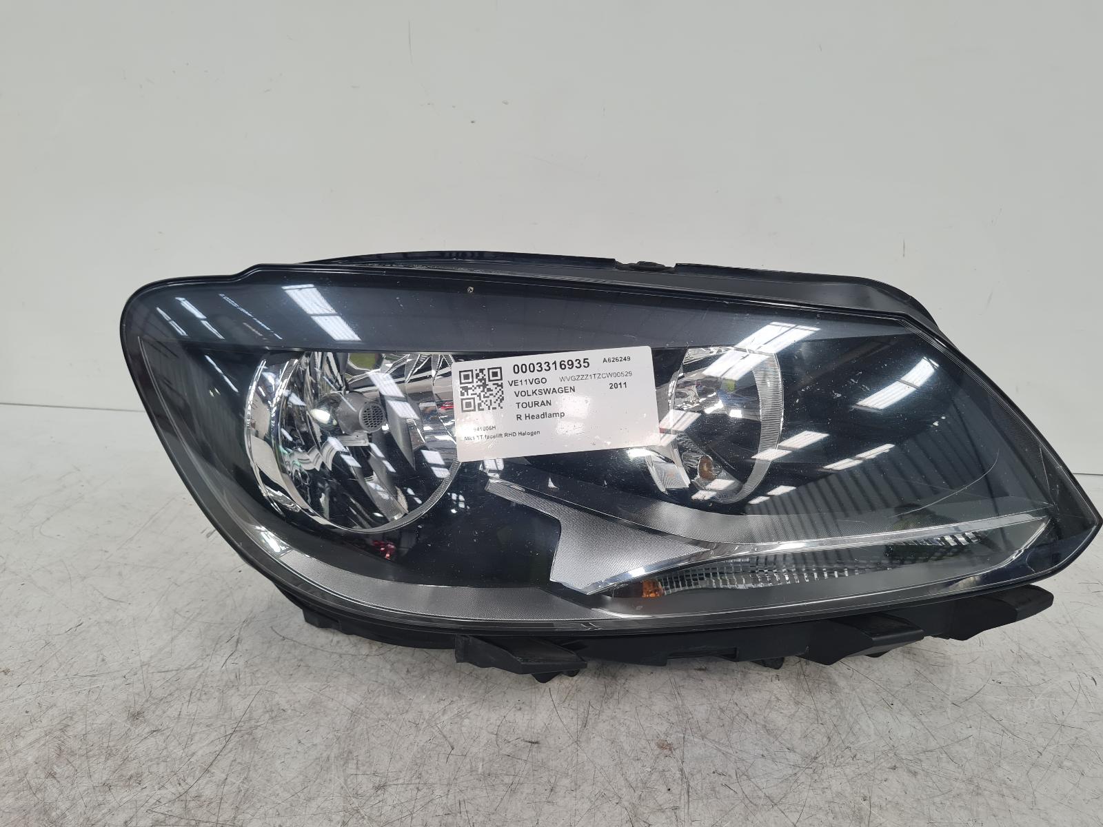 View Auto part R Headlamp Volkswagen Touran 2011