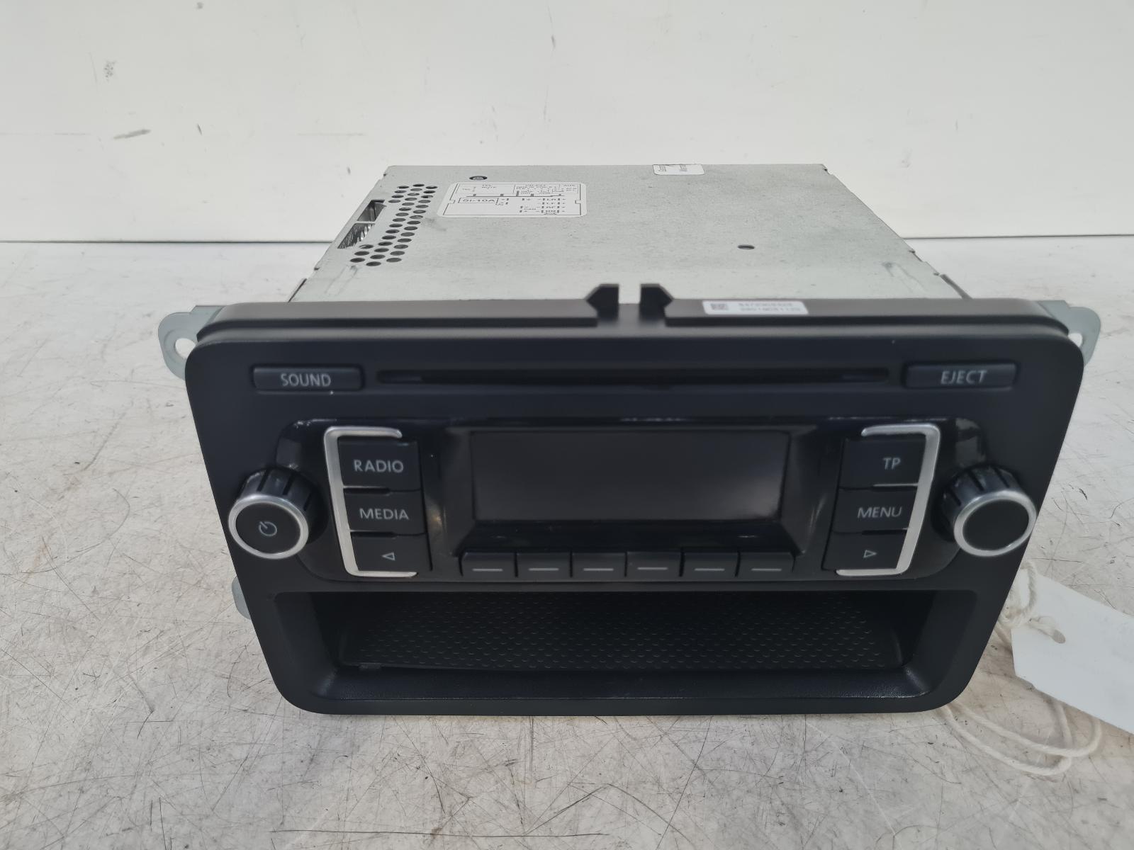 View Auto part A/V Equipment Volkswagen Touran 2011