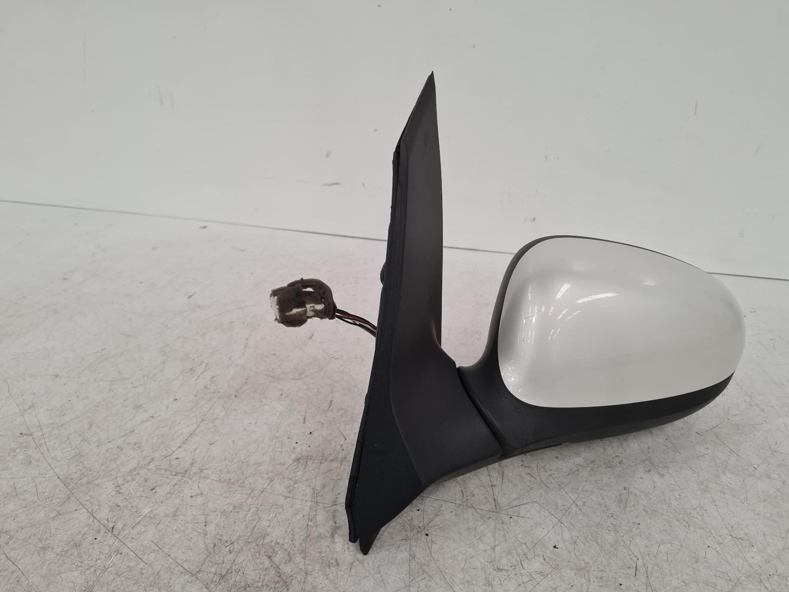 View Auto part L Door Mirror Ford Ka 2011