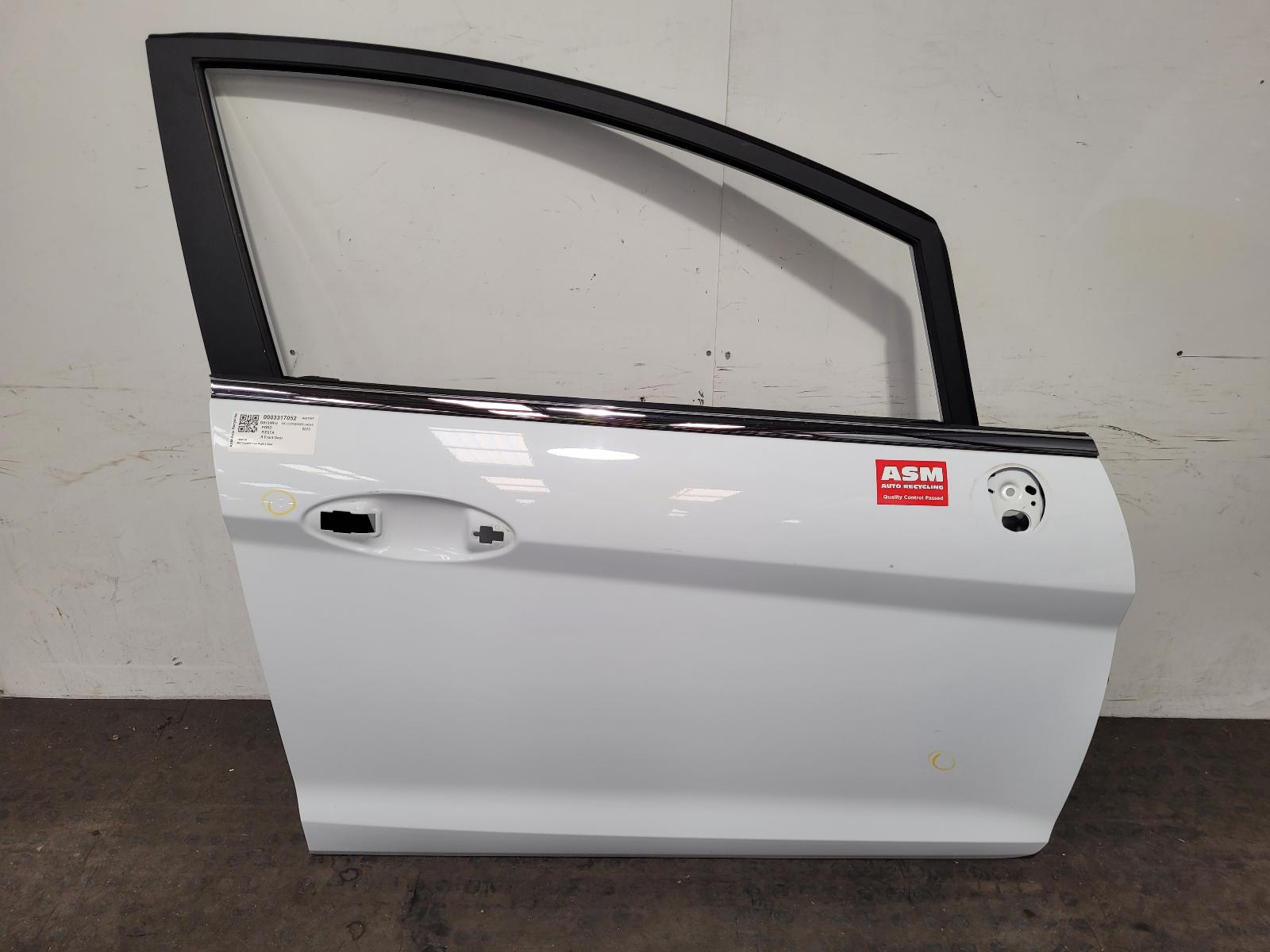 View Auto part R Front Door Ford Fiesta 2013