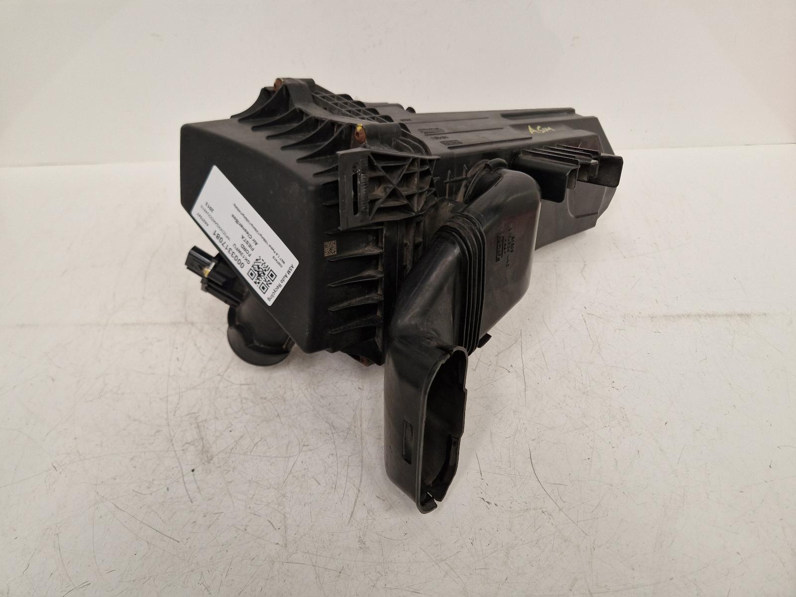 View Auto part Air Cleaner/Box Ford Fiesta 2013