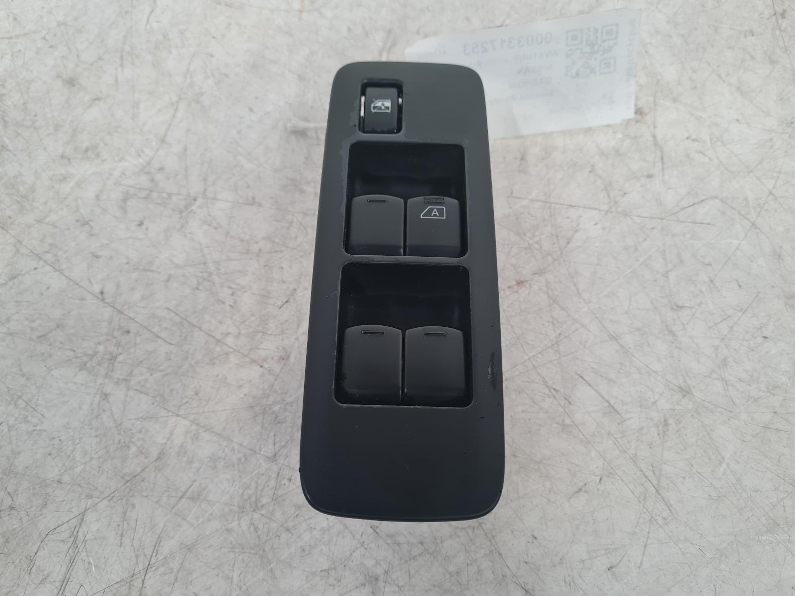 View Auto part Elect. Window Switch Nissan Qashqai 2011
