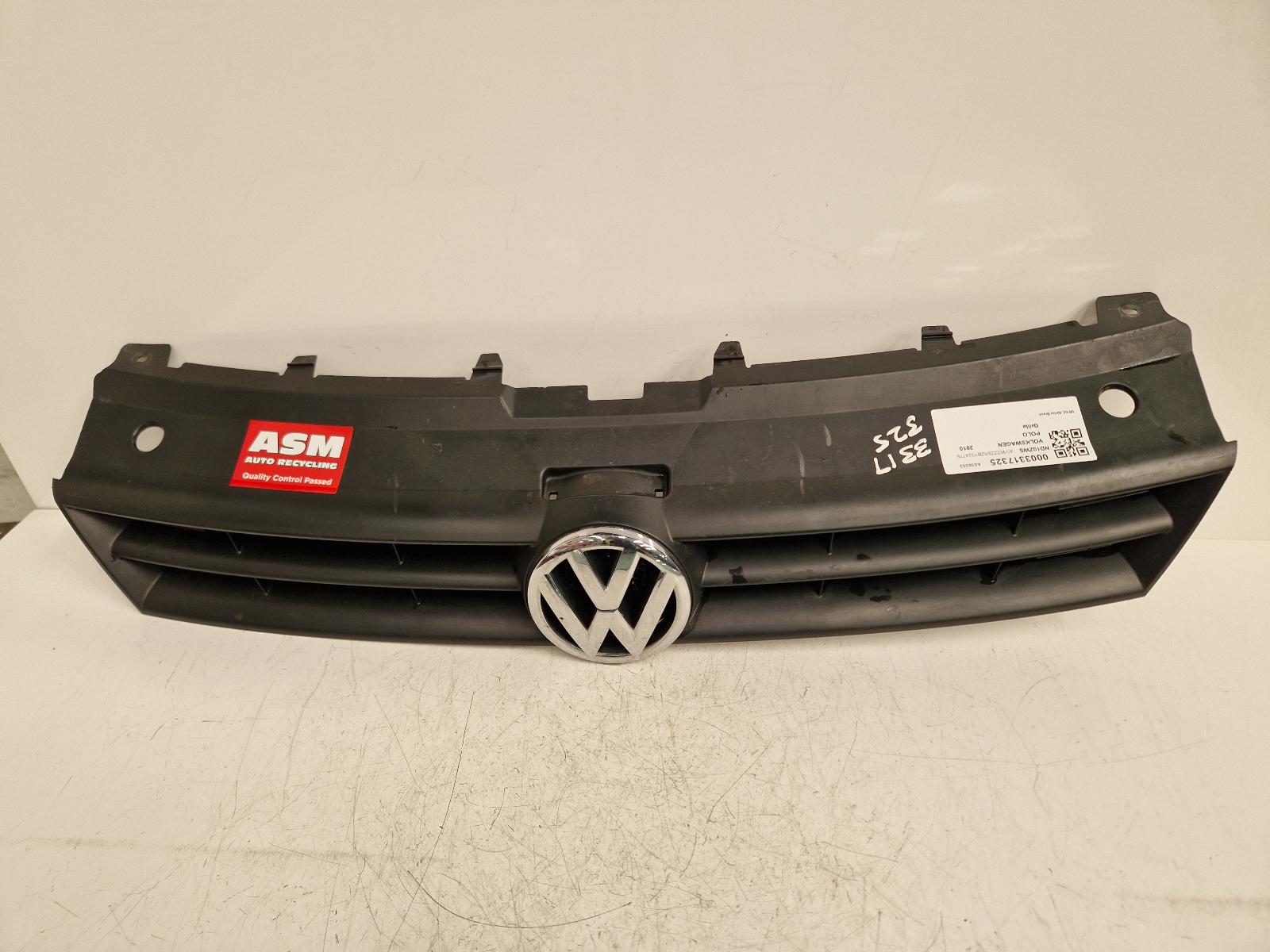 View Auto part Grille Volkswagen Polo 2010