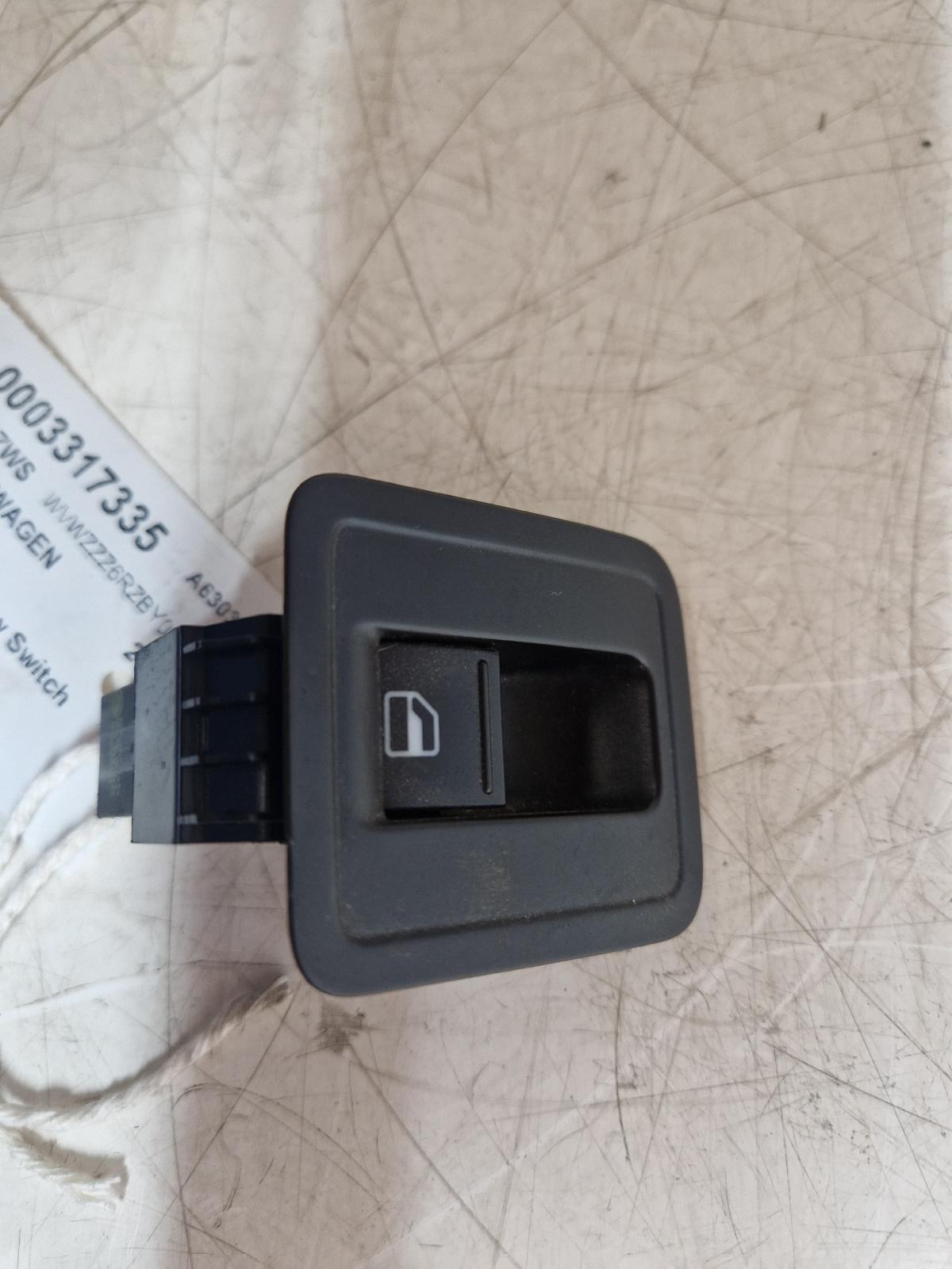 View Auto part Elect. Window Switch Volkswagen Polo 2010