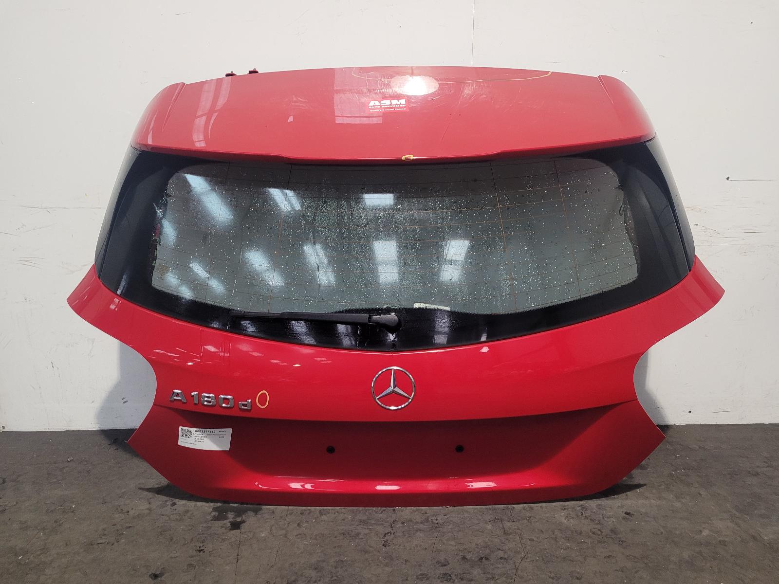 View Auto part Bootlid/Tailgate Mercedes A Class 2016