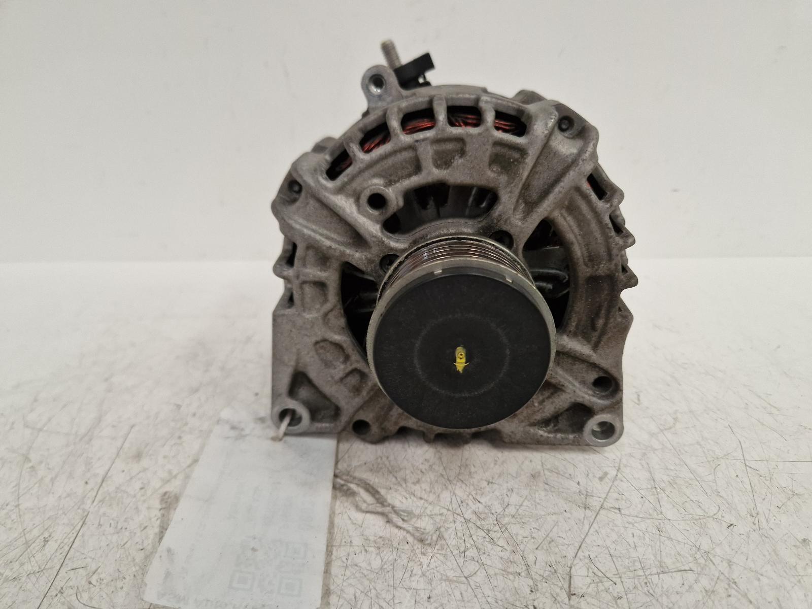 View Auto part Alternator Mercedes A Class 2016