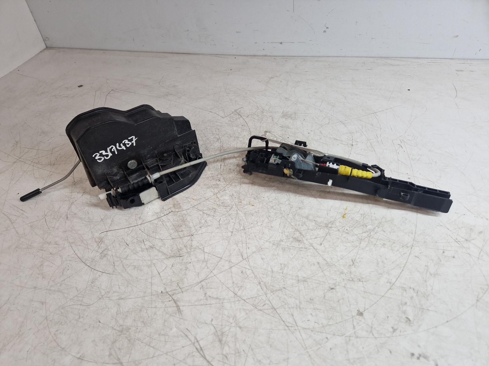 View Auto part Door Lock Assembly Bmw 2 Series 2018