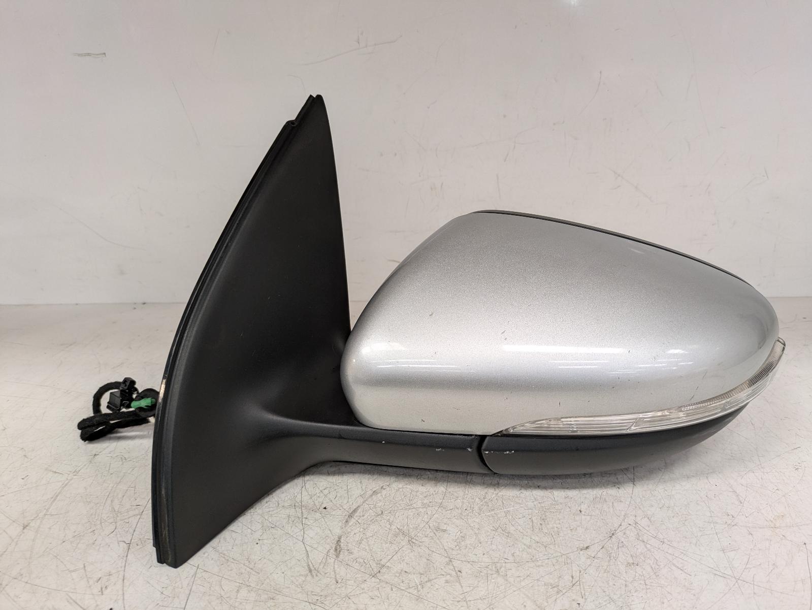 View Auto part L Door Mirror Volkswagen Golf 2011