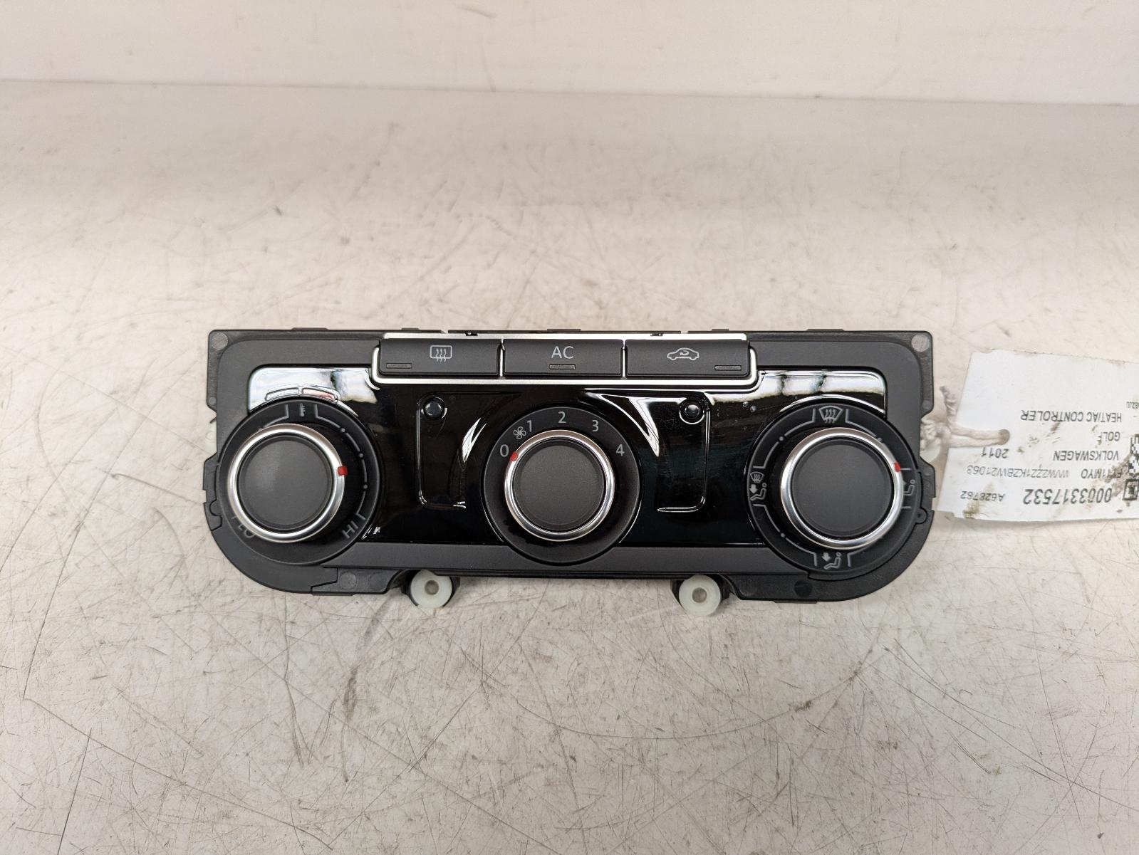 View Auto part Heater/AC Controller Volkswagen Golf 2011