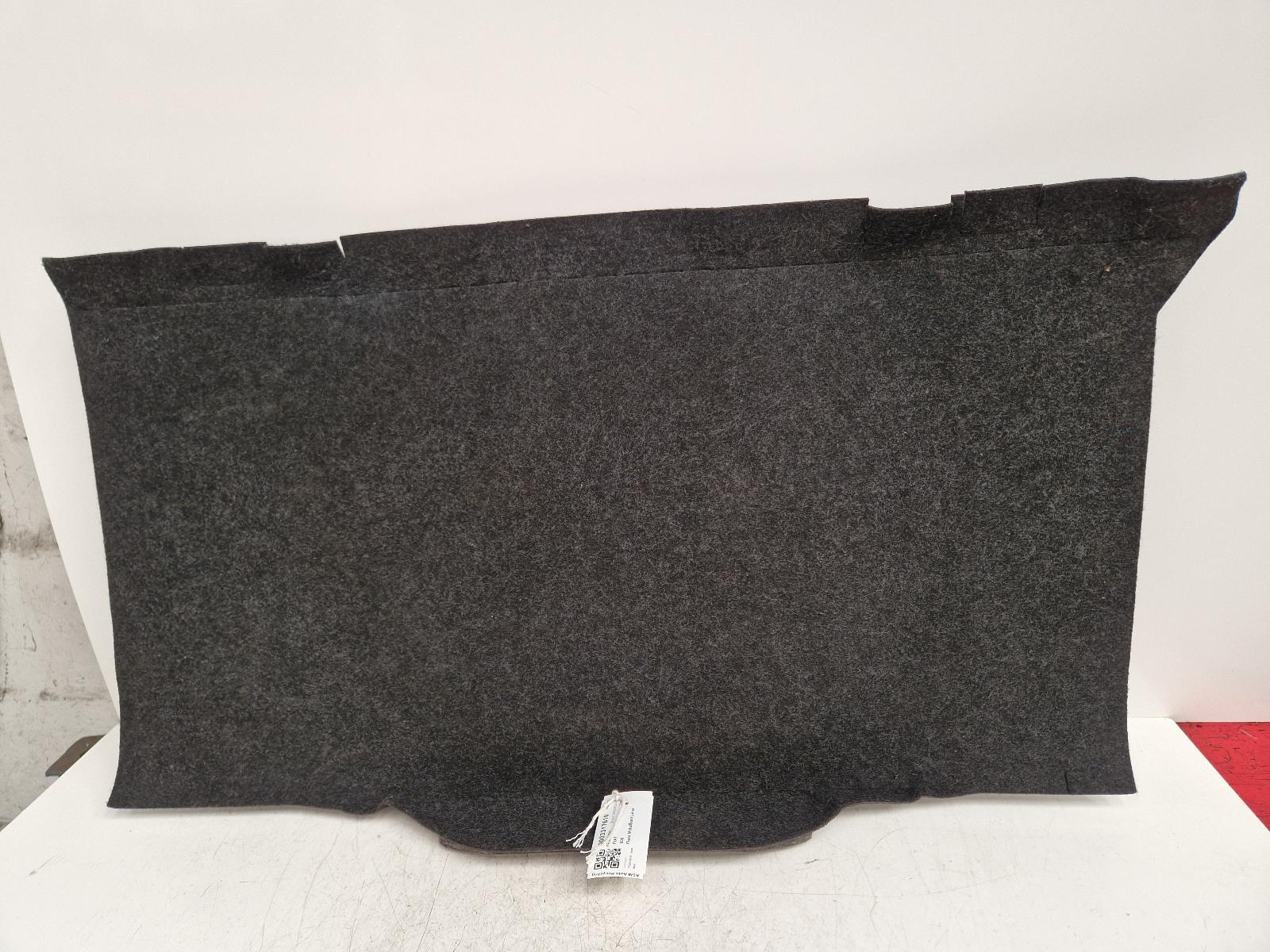View Auto part Floor Mats/Boot Liner Fiat 500 2009