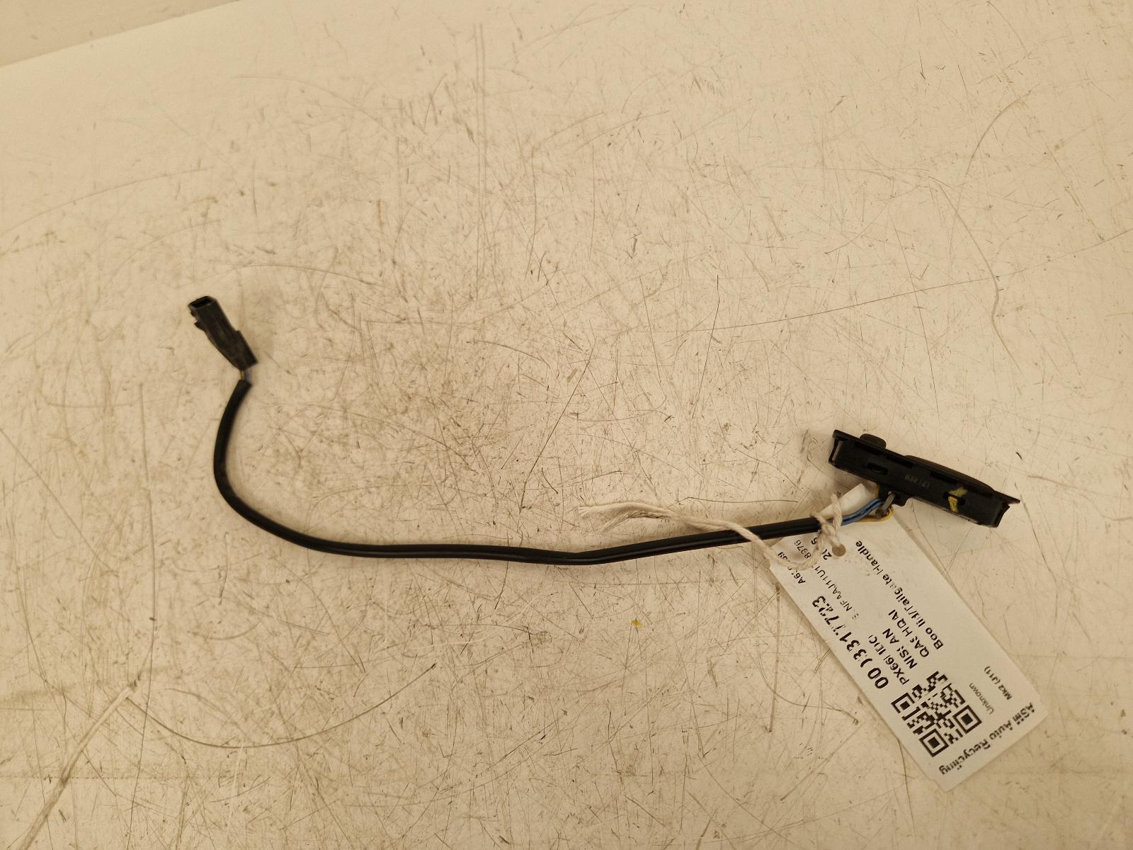 View Auto part Tailgate Handle Nissan Qashqai 2016