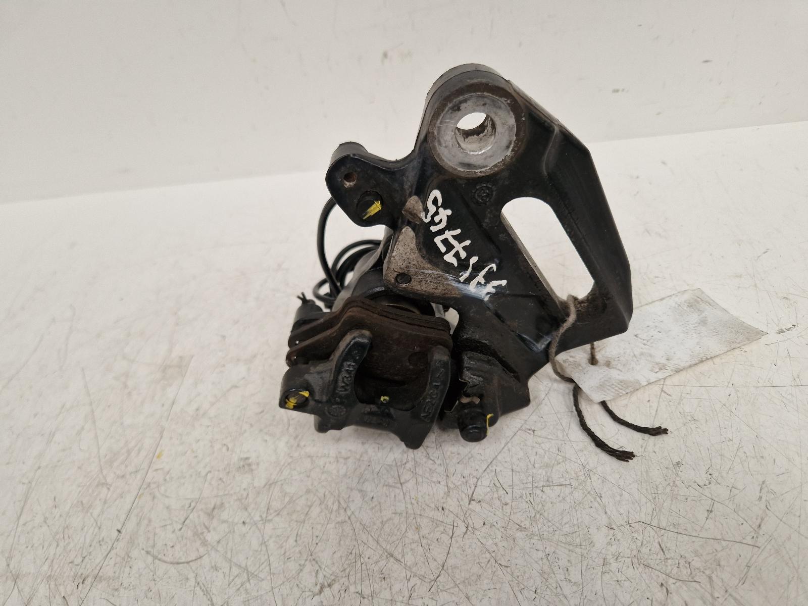 View Auto part Caliper Ktm 125 Duke 2024