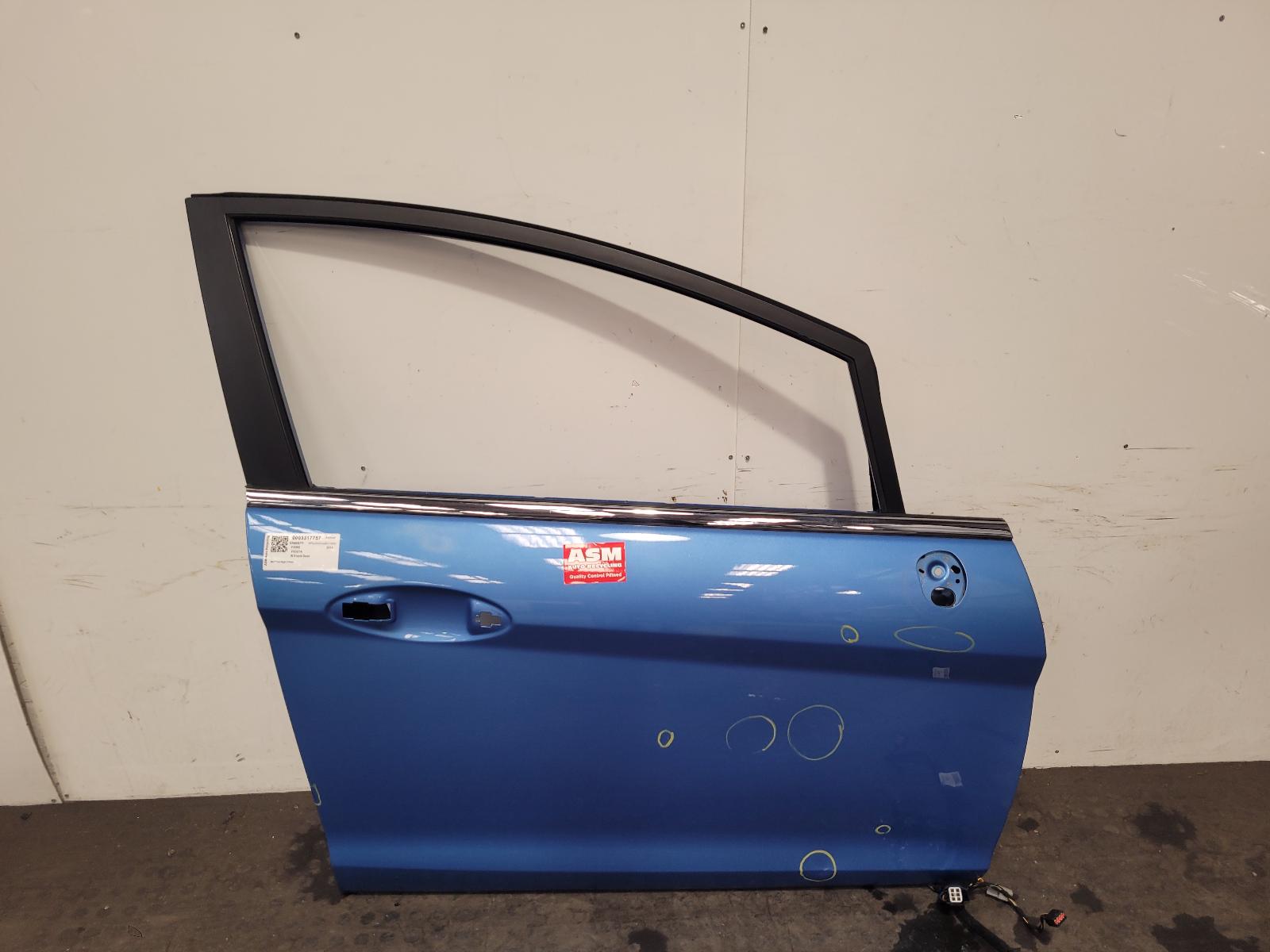View Auto part R Front Door Ford Fiesta 2011