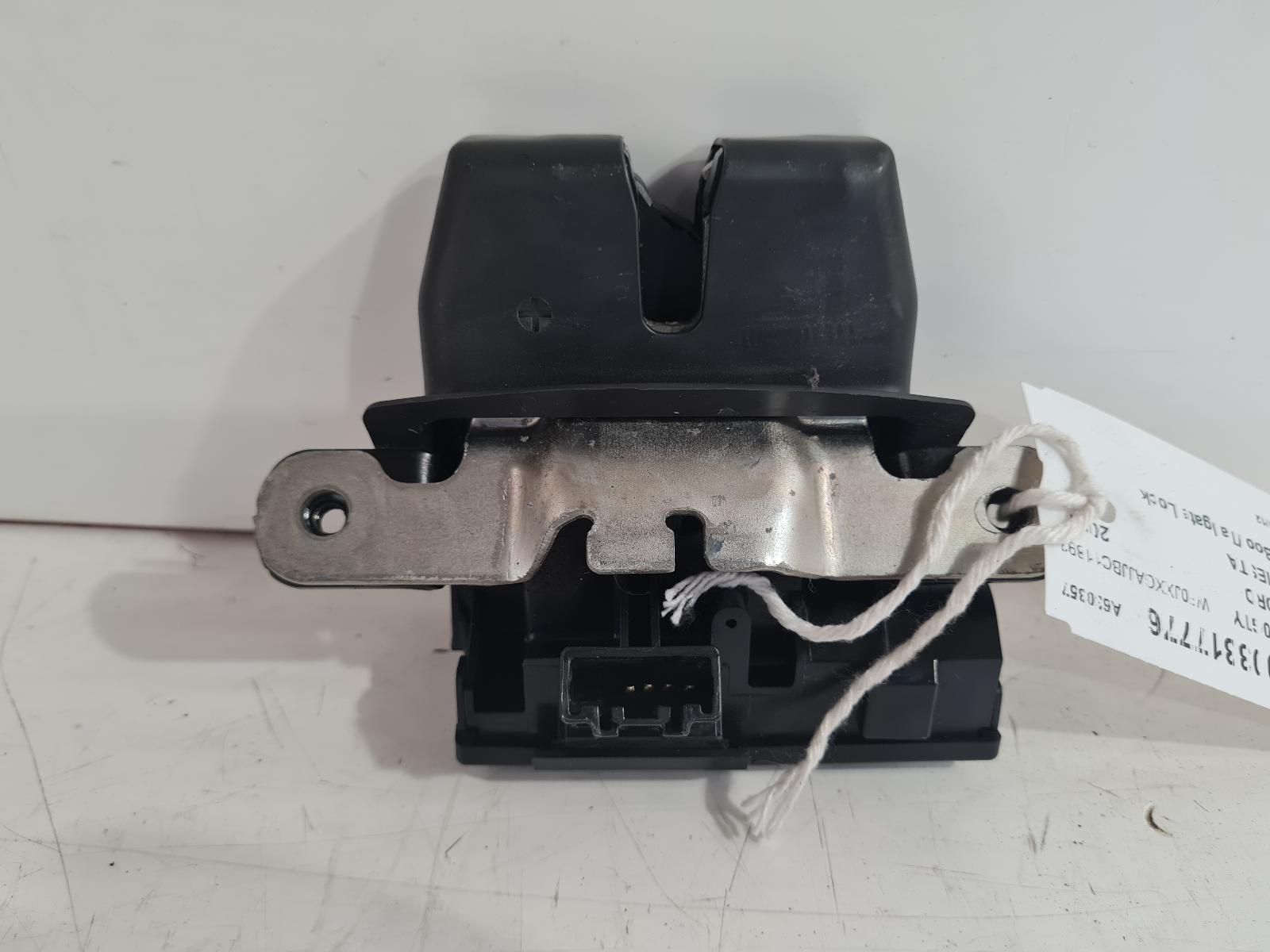 View Auto part Bootlid/Tailgate Lock Ford Fiesta 2011