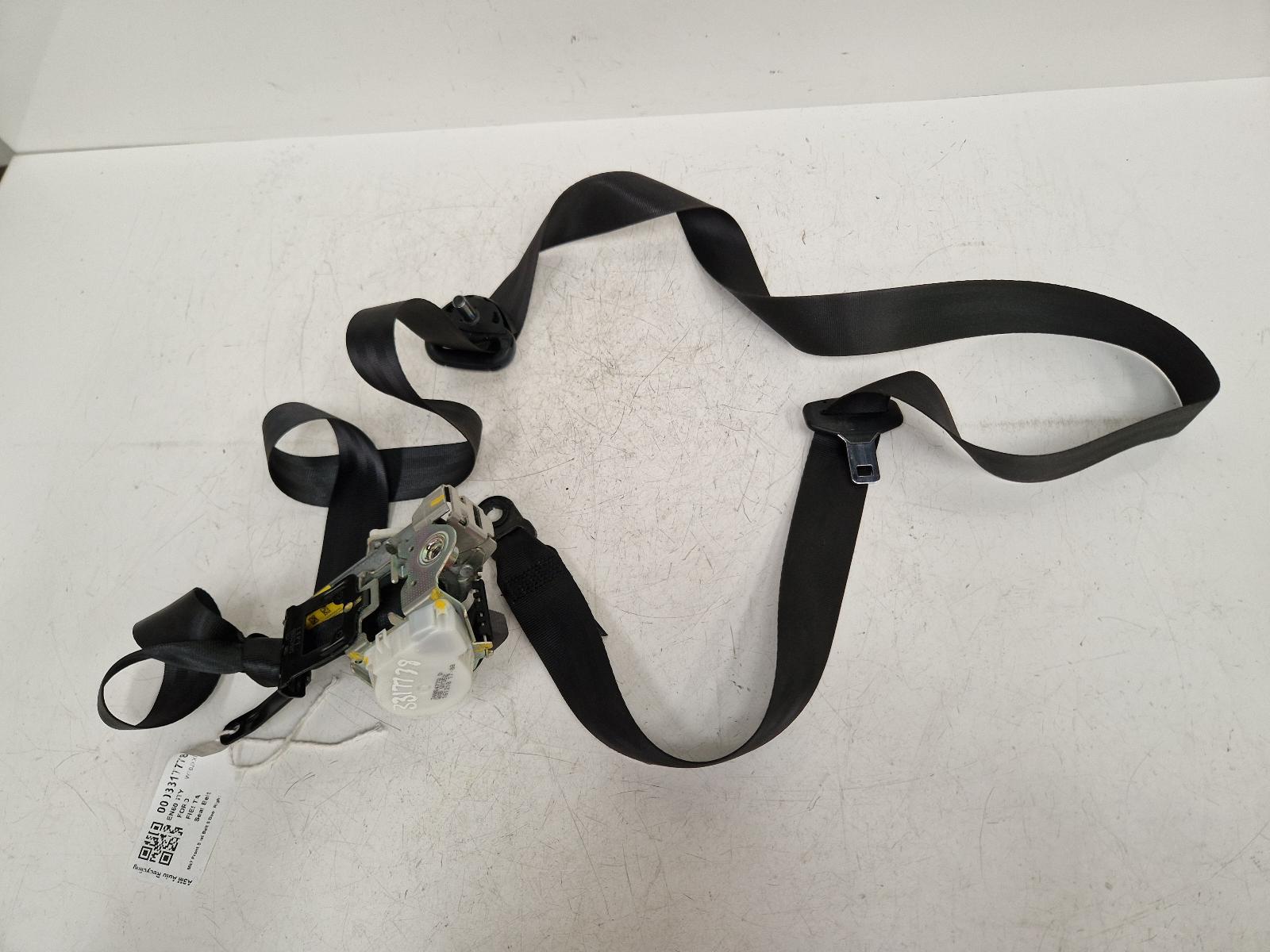 View Auto part Seat Belt Ford Fiesta 2011
