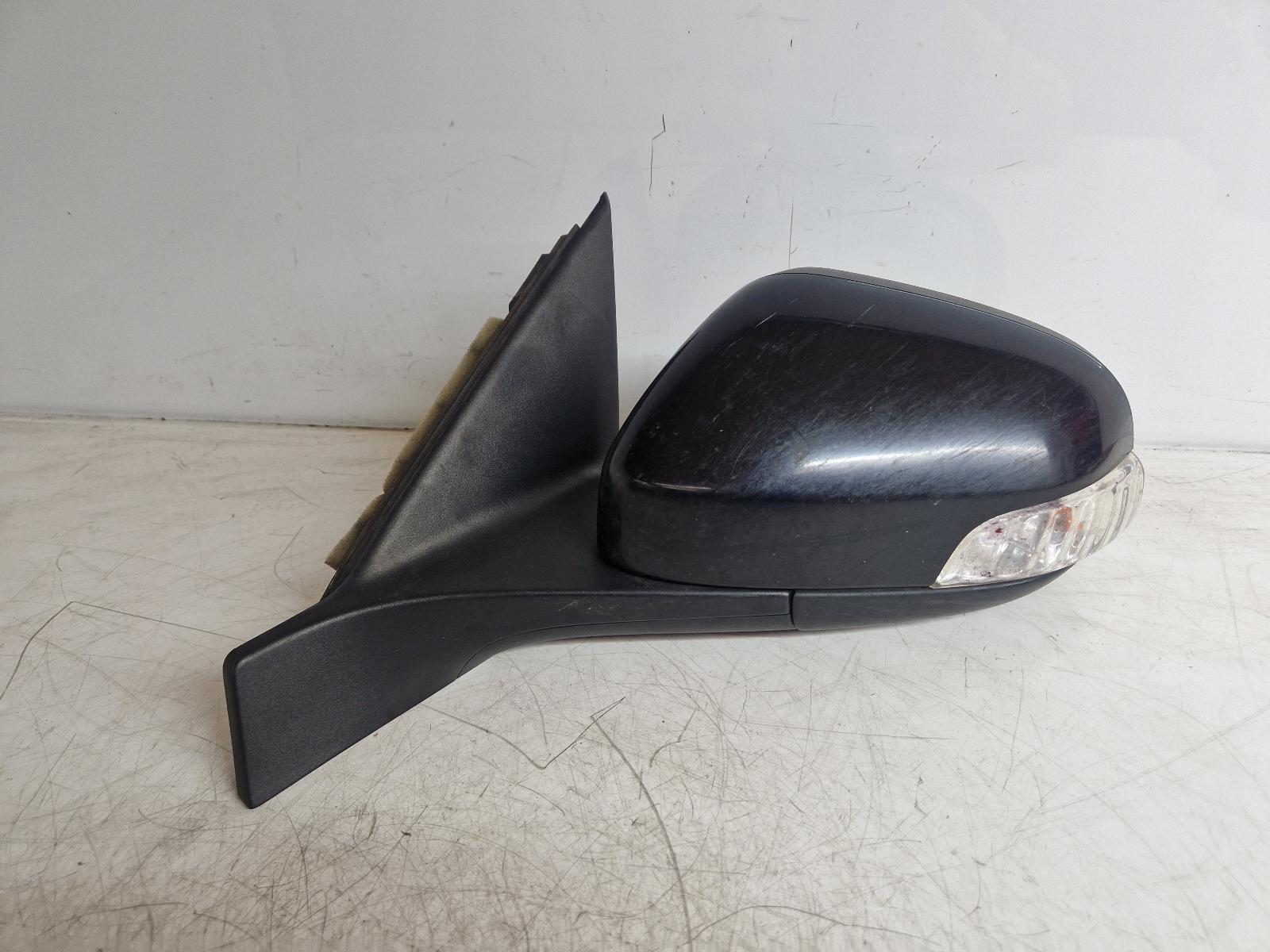 View Auto part L Door Mirror Volvo V70 2011