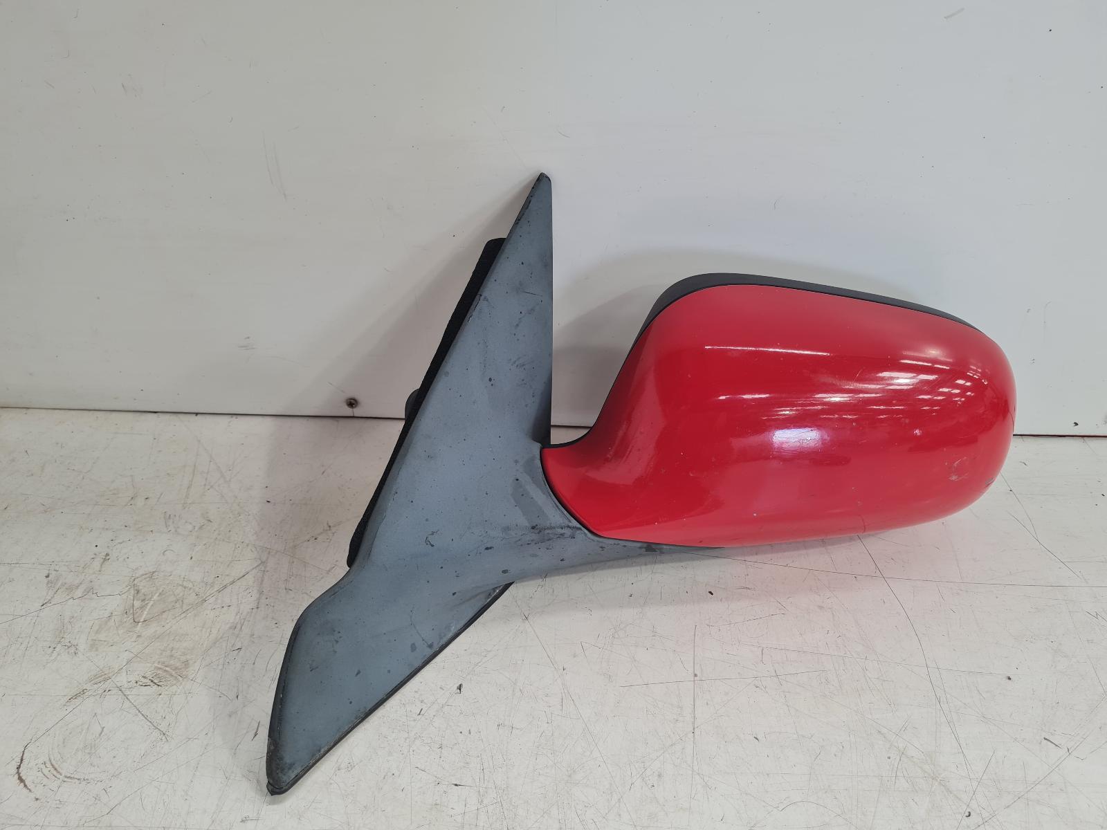 View Auto part L Door Mirror Saab 93 2010