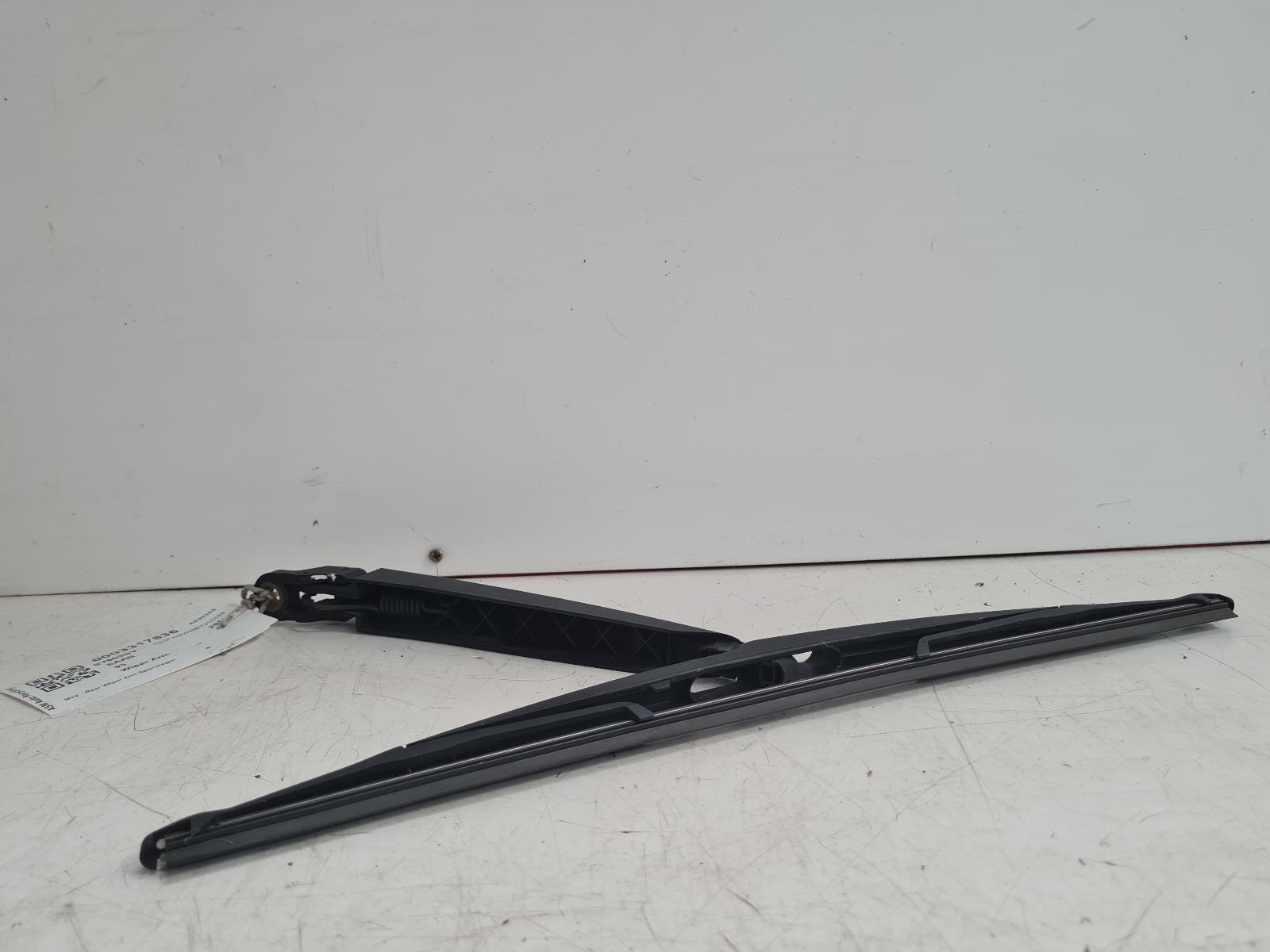 View Auto part Wiper Arm Saab 93 2010
