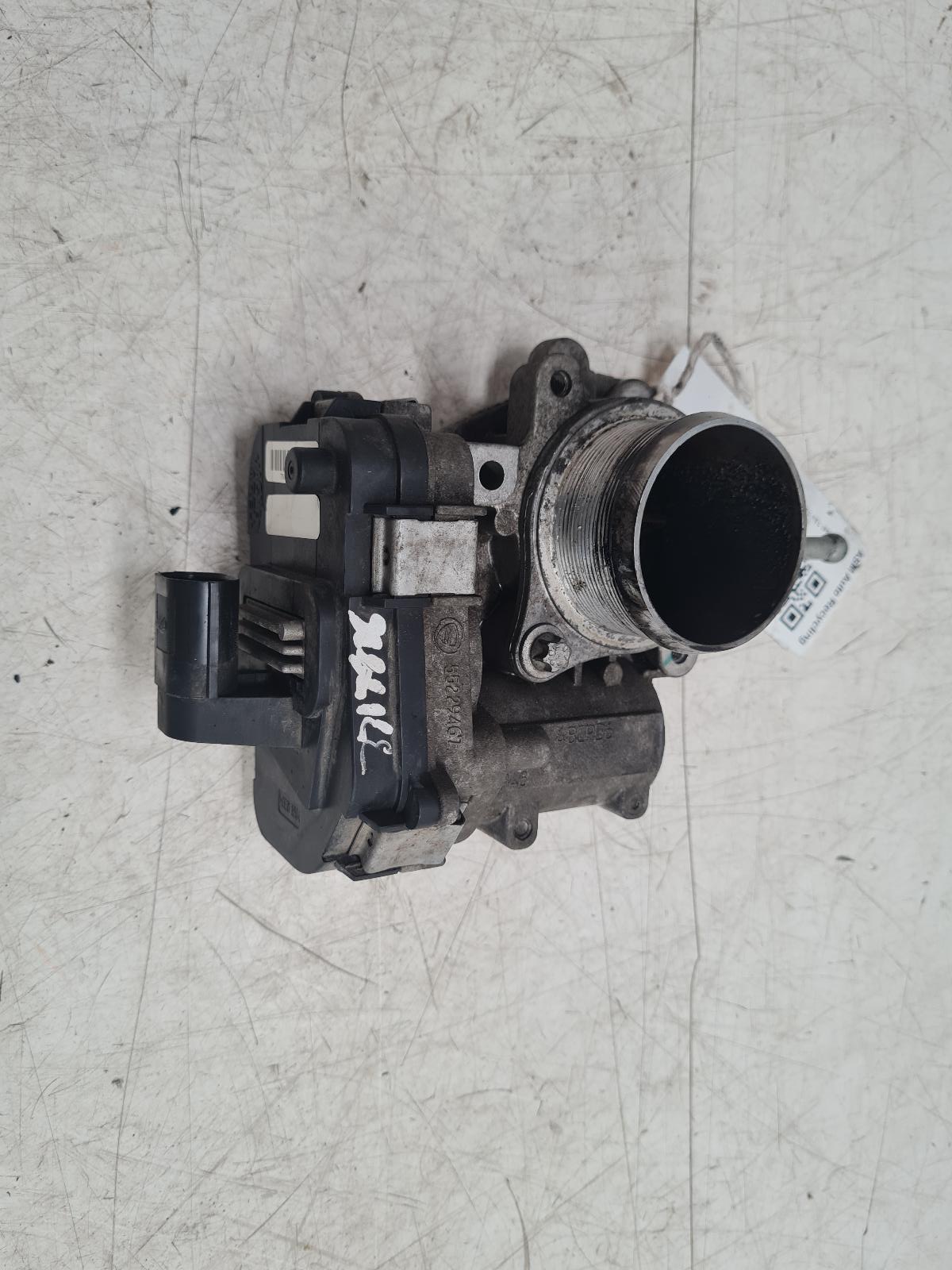 View Auto part Throttle Body Saab 93 2010
