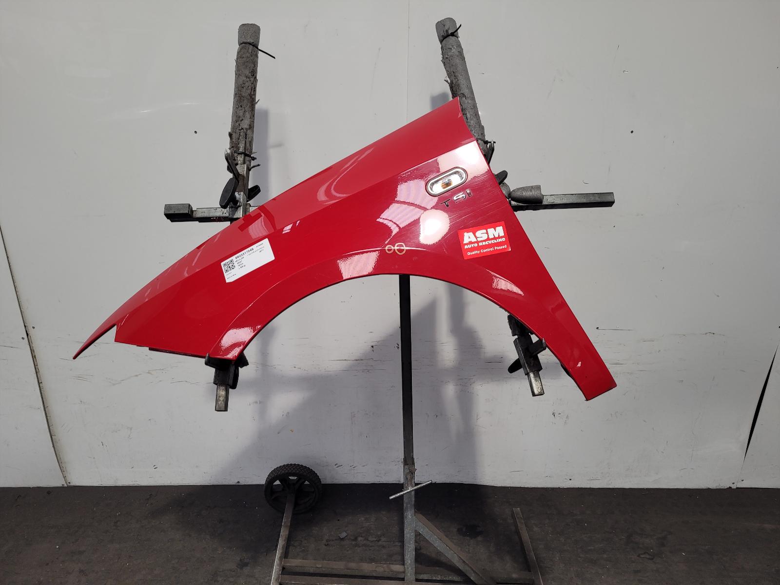 View Auto part L Wing Seat Ibiza 2011