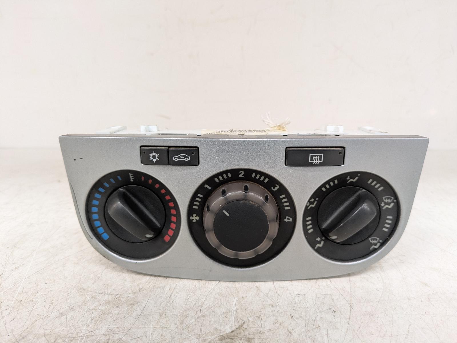 View Auto part Heater/AC Controller Vauxhall Corsa 2014