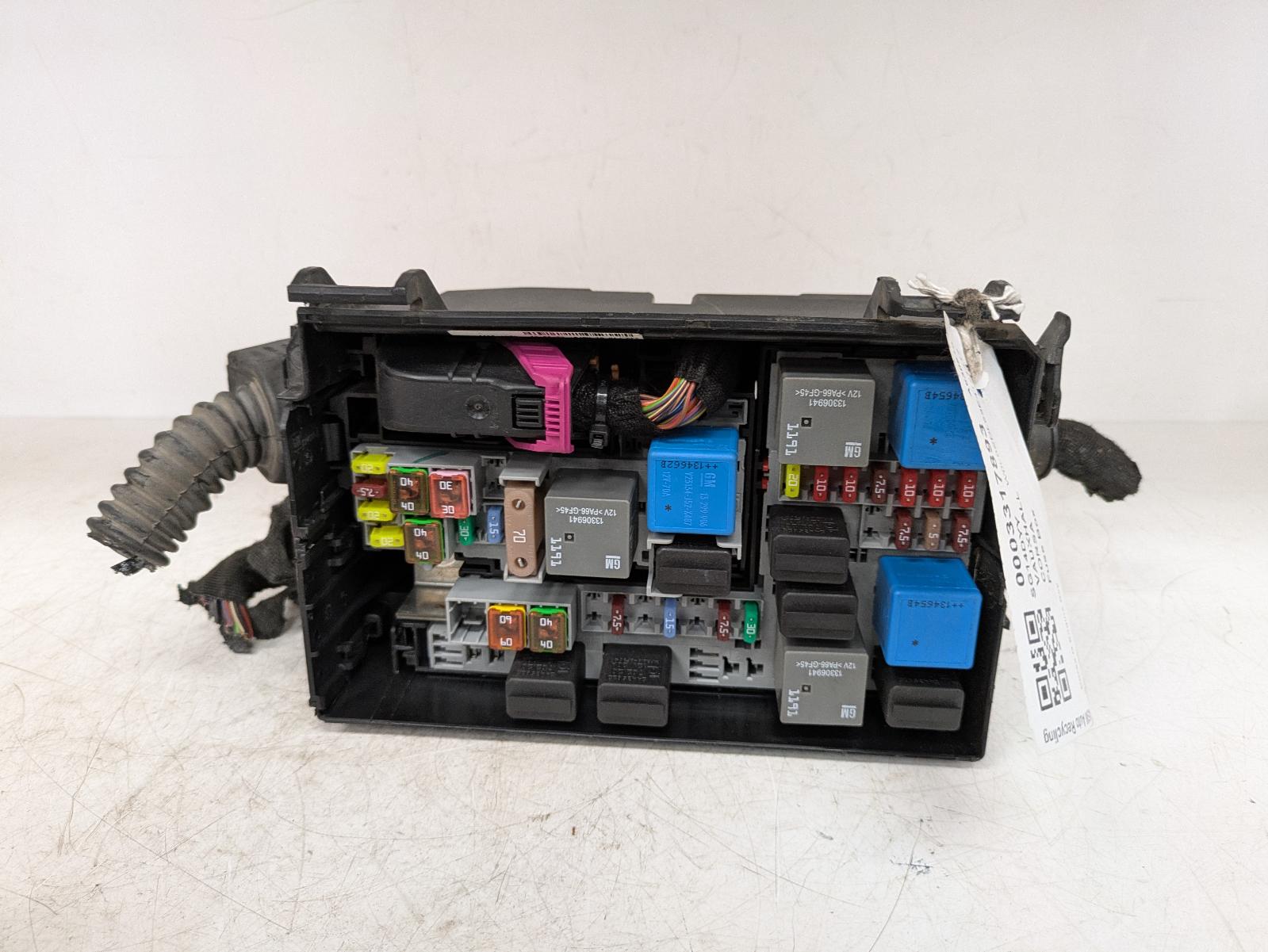 View Auto part Fuse Box Vauxhall Corsa 2014