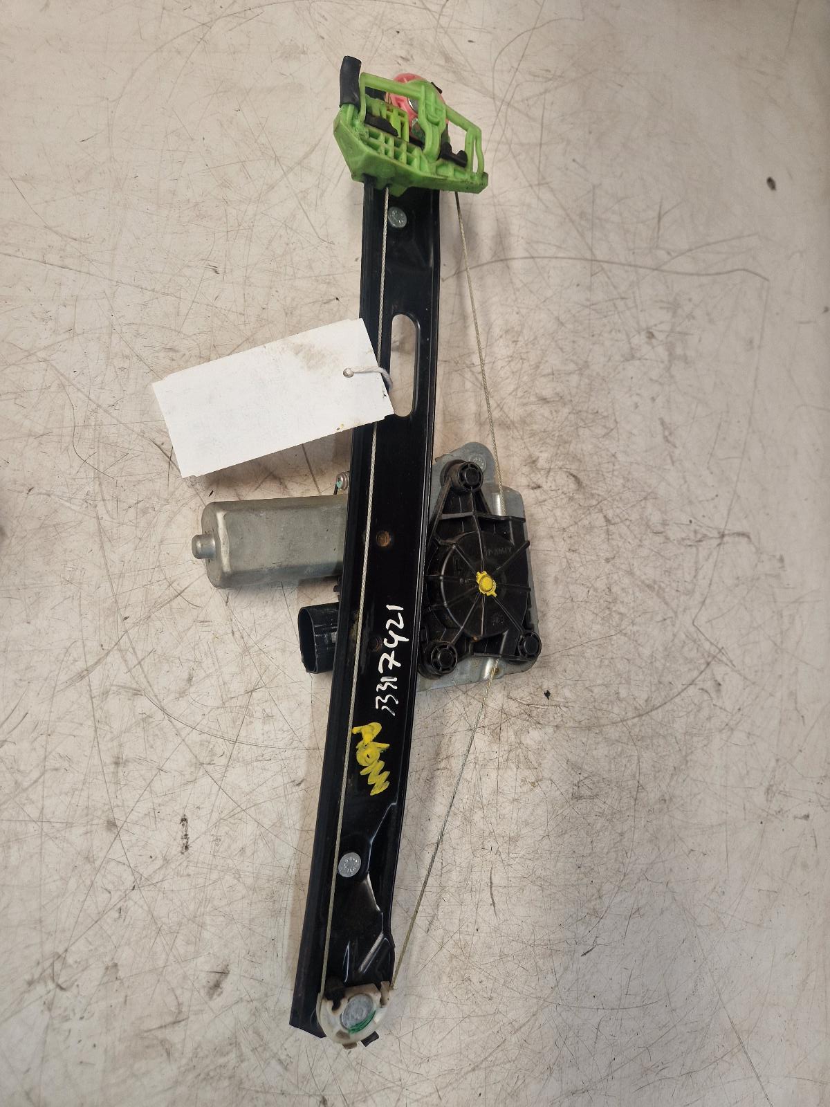 View Auto part RR Window Regulator Bmw 1 Series 2008