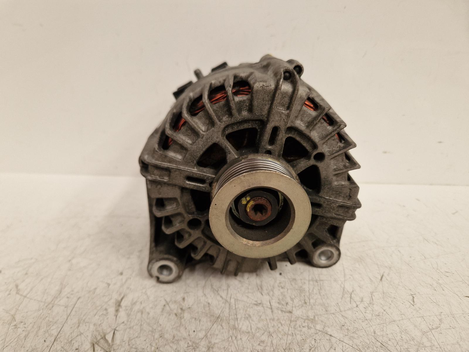 View Auto part Alternator Bmw 1 Series 2008