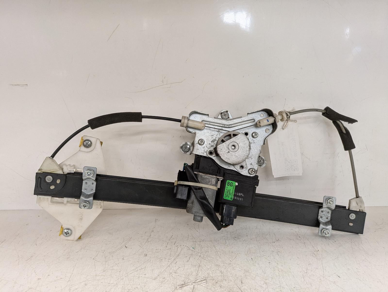 View Auto part LF Window Regulator Vauxhall Antara 2010