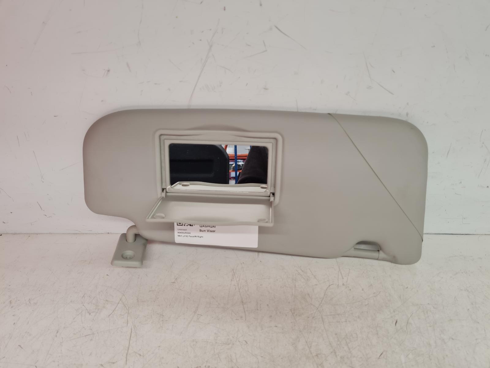 View Auto part Sun visor Nissan Qashqai 2014