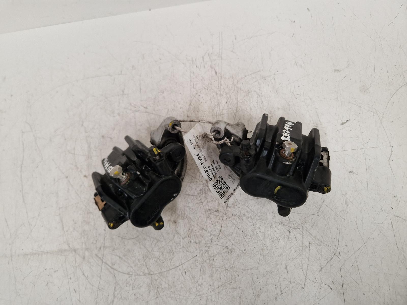 View Auto part Caliper Honda Cbf 600 2007
