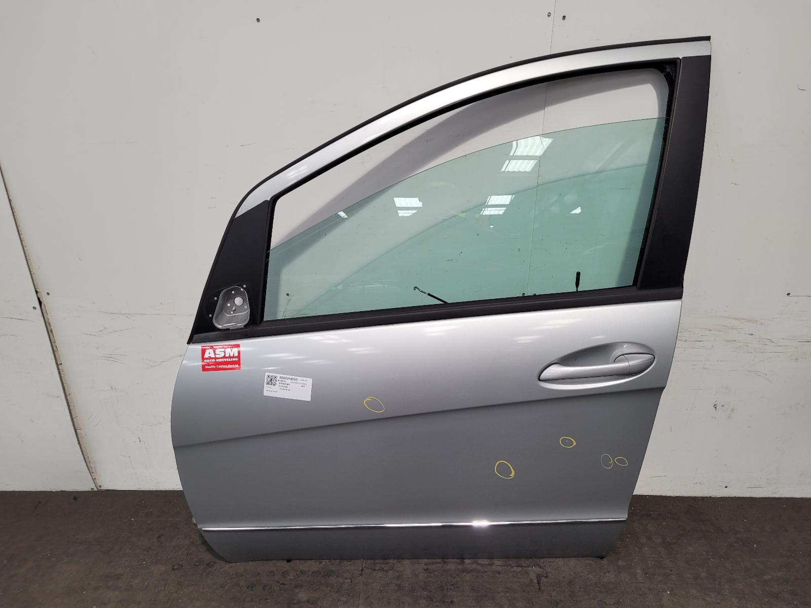 View Auto part L Front Door Mercedes A Class 2010