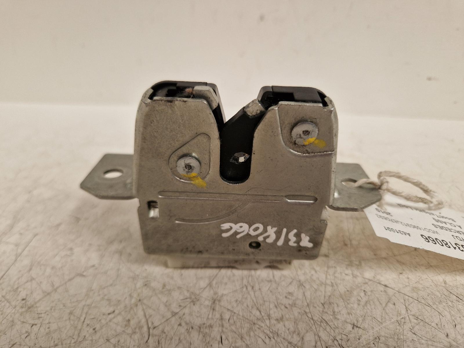View Auto part Bootlid/Tailgate Lock Mercedes A Class 2010