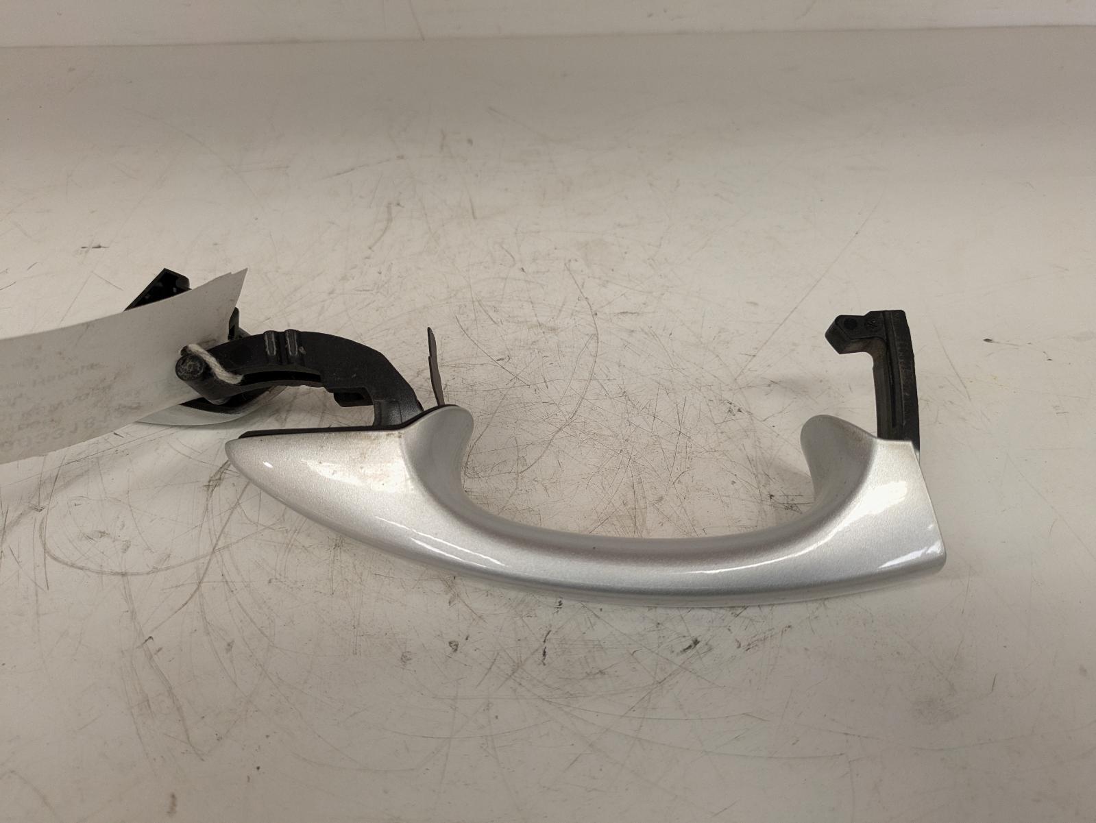 View Auto part Door Handle Volkswagen Golf 2014