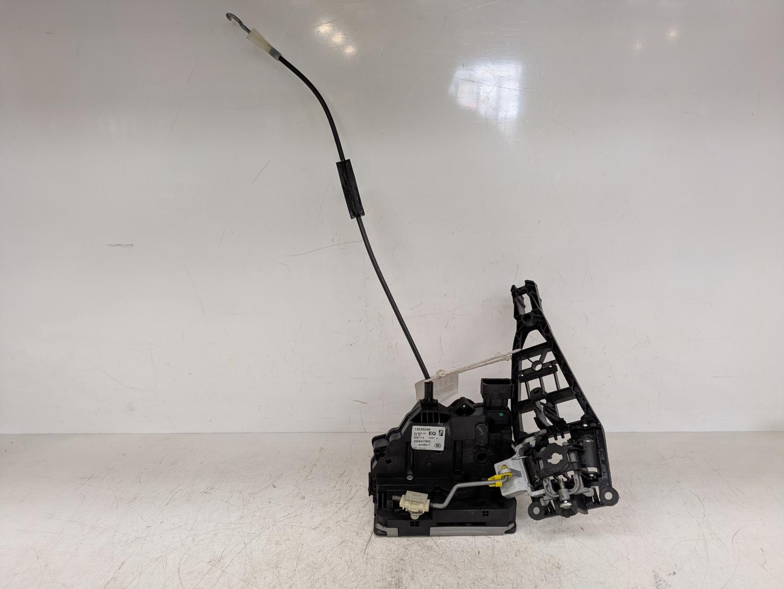 View Auto part Door Lock Assembly Vauxhall Corsa 2014