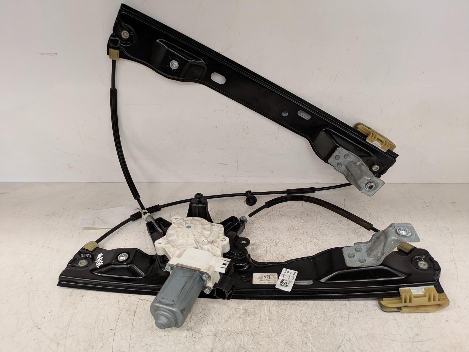 View Auto part RF Window Regulator Ford Focus 2014