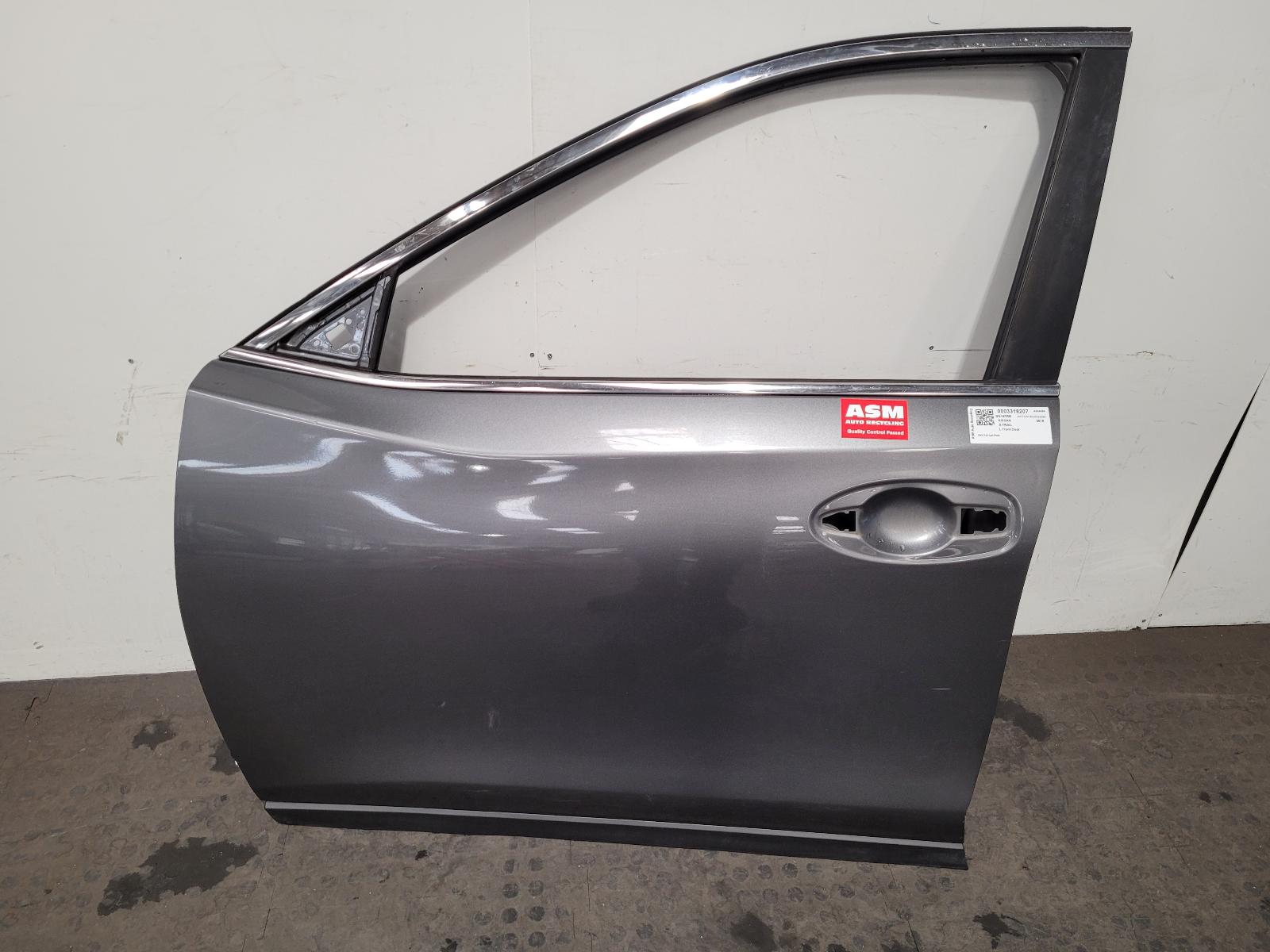 View Auto part L Front Door Nissan X Trail 2016