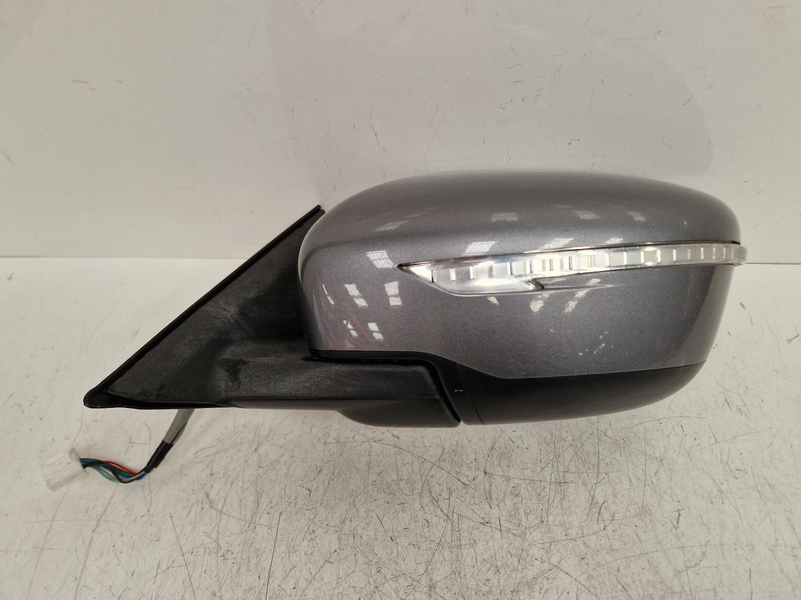 View Auto part L Door Mirror Nissan X Trail 2016