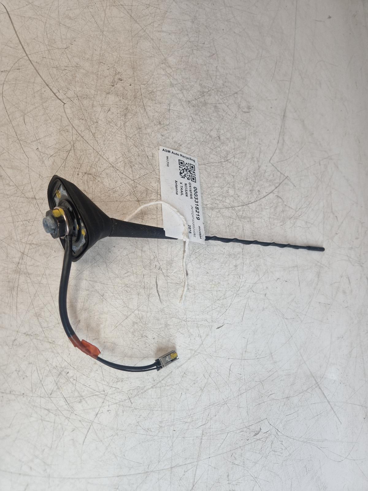 View Auto part Antenna Nissan X Trail 2016