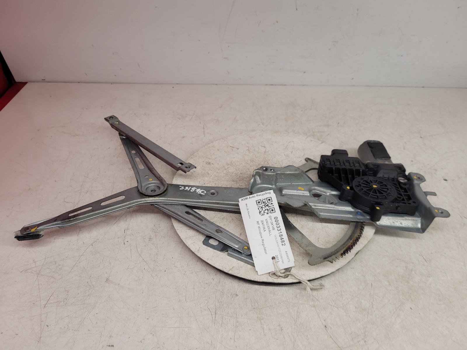View Auto part RF Window Regulator Vauxhall Zafira 2013