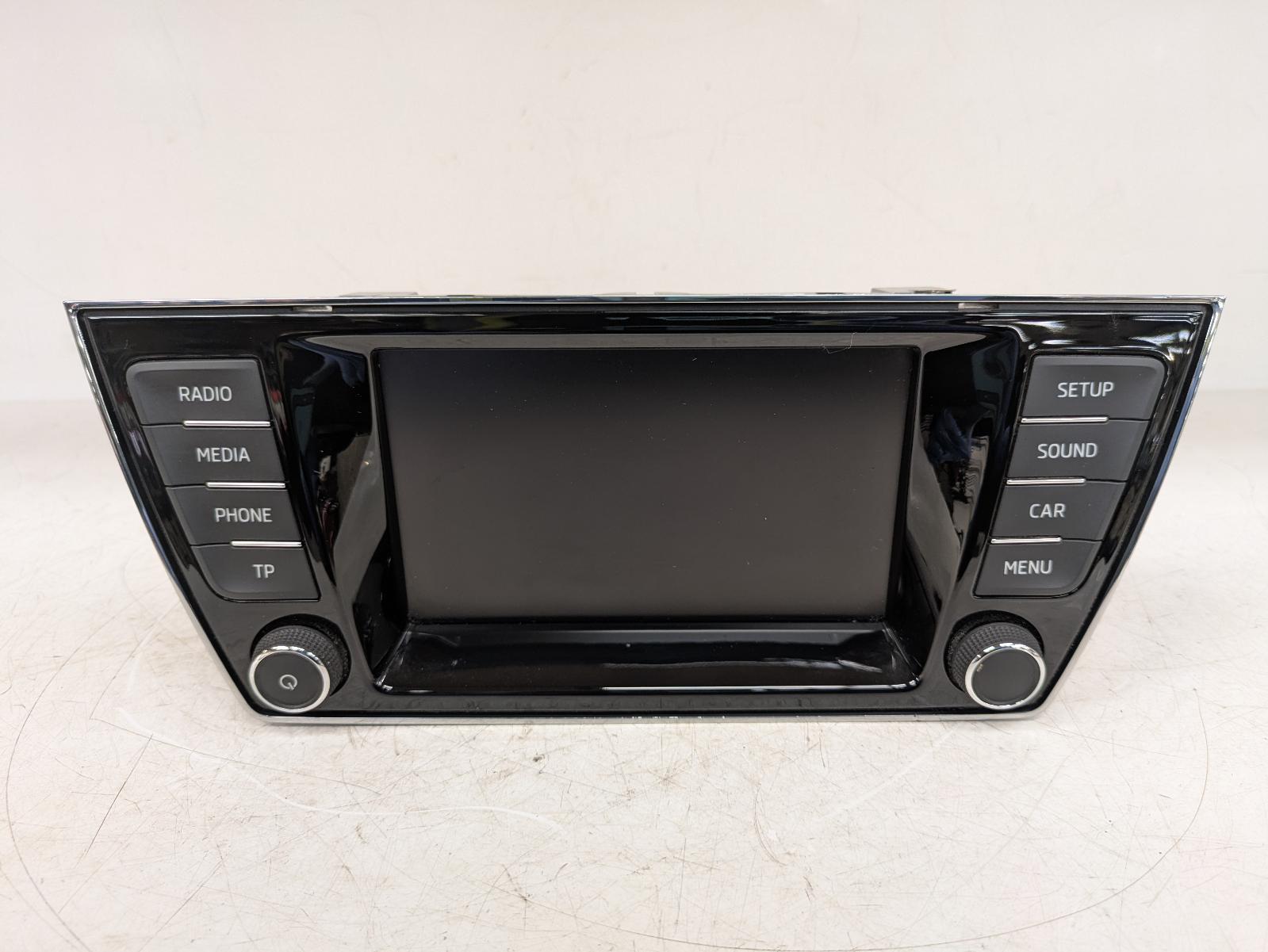 View Auto part A/V Equipment Skoda Fabia 2015