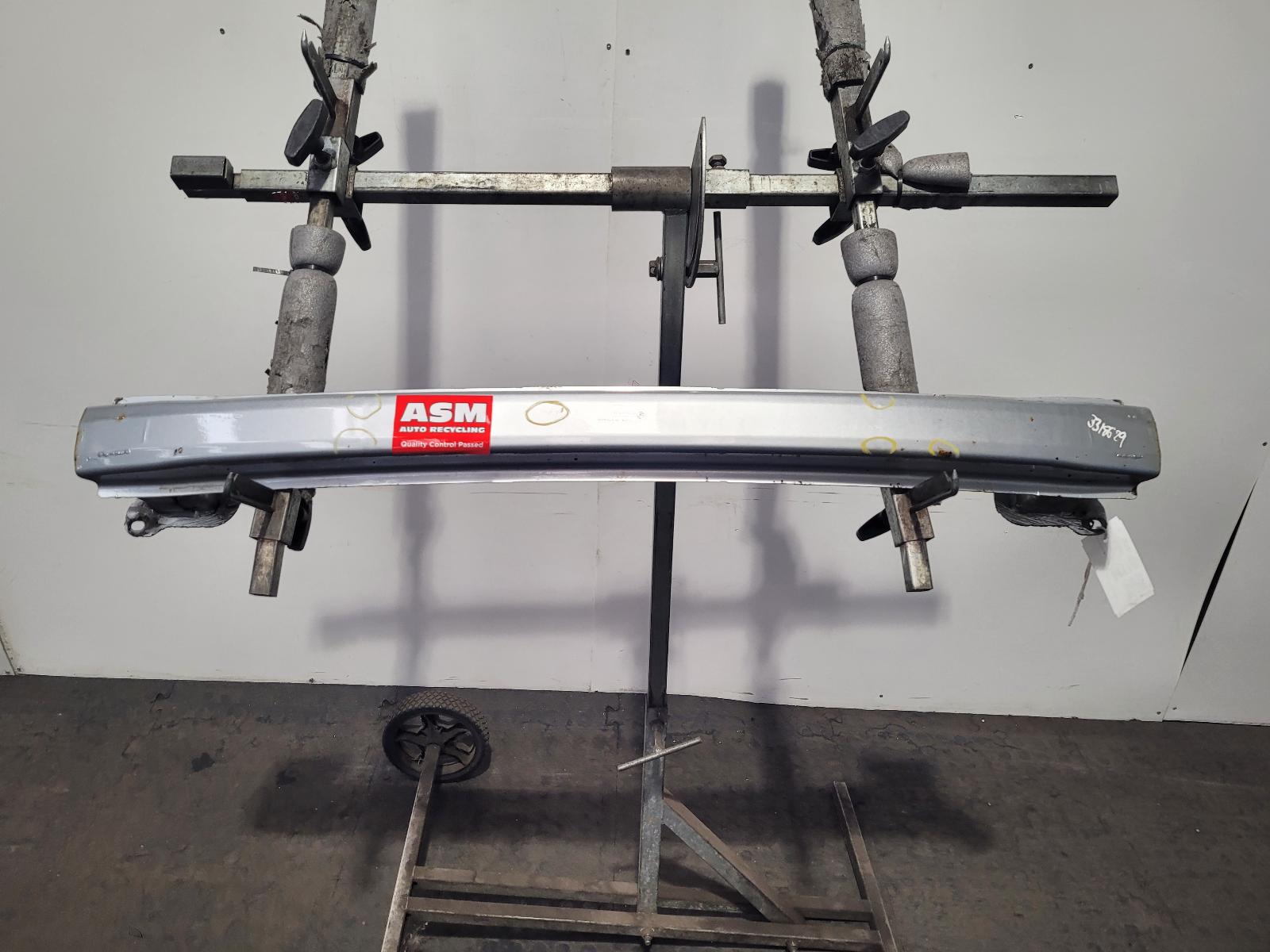 View Auto part Rear Bumper Reinforcement Skoda Fabia 2015