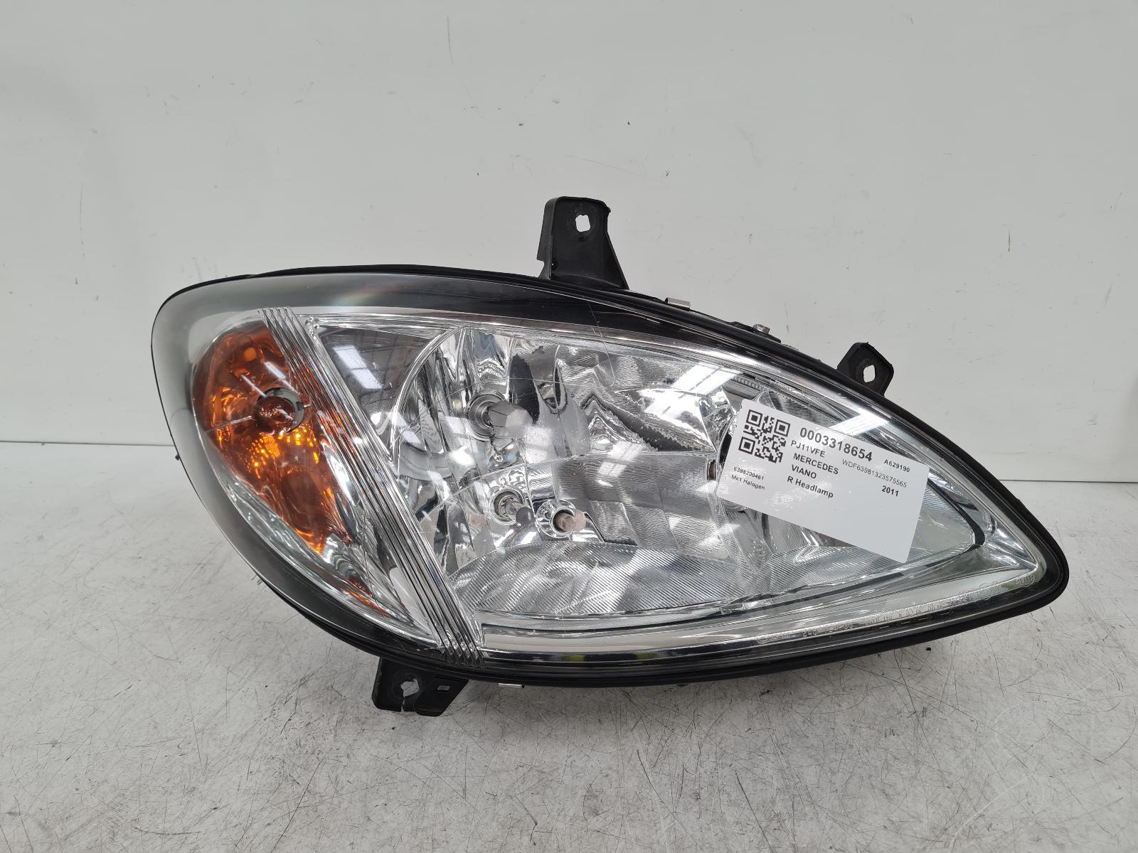 View Auto part R Headlamp Mercedes Viano 2011