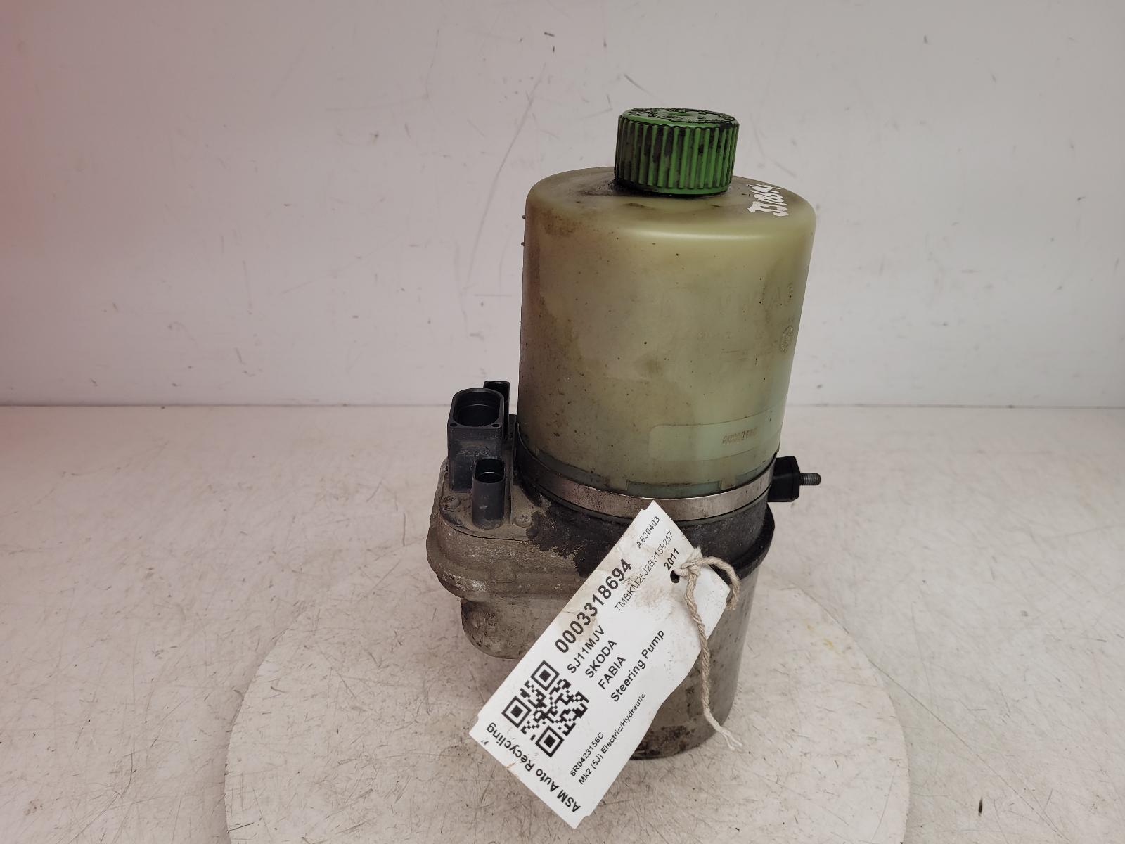 View Auto part Steering Pump Skoda Fabia 2011