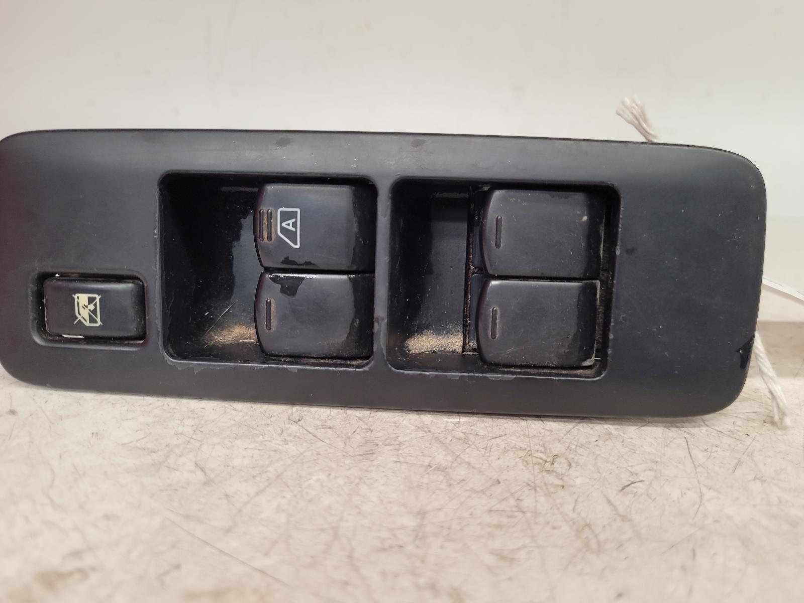 View Auto part Elect. Window Switch Nissan Qashqai 2011