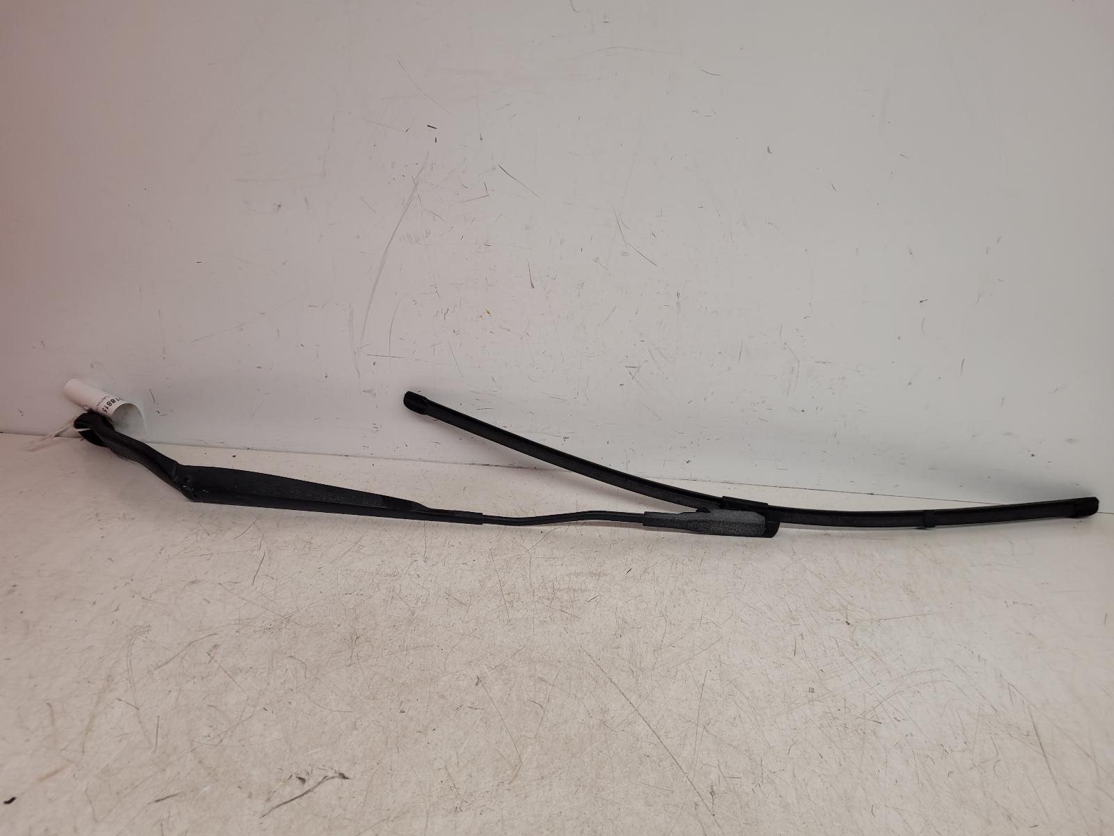 View Auto part Wiper Arm Nissan Qashqai 2011