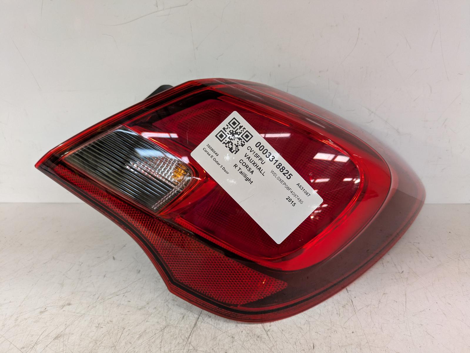 View Auto part R Taillight Vauxhall Corsa 2015