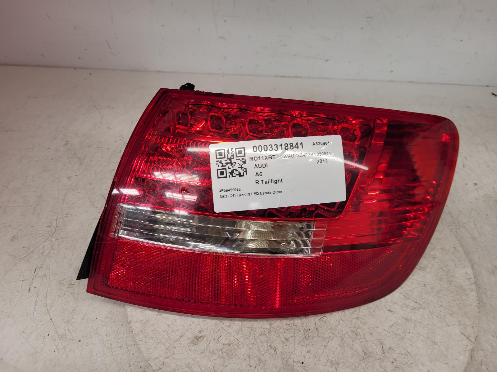 View Auto part R Taillight Audi A6 2011
