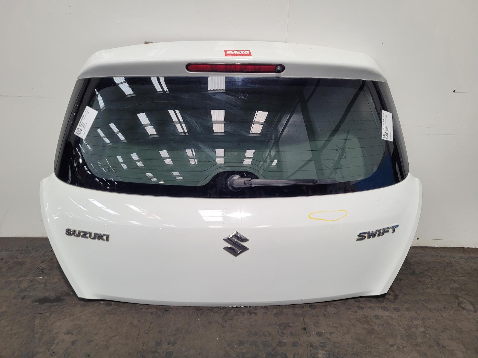 View Auto part Bootlid/Tailgate Suzuki Swift 2014